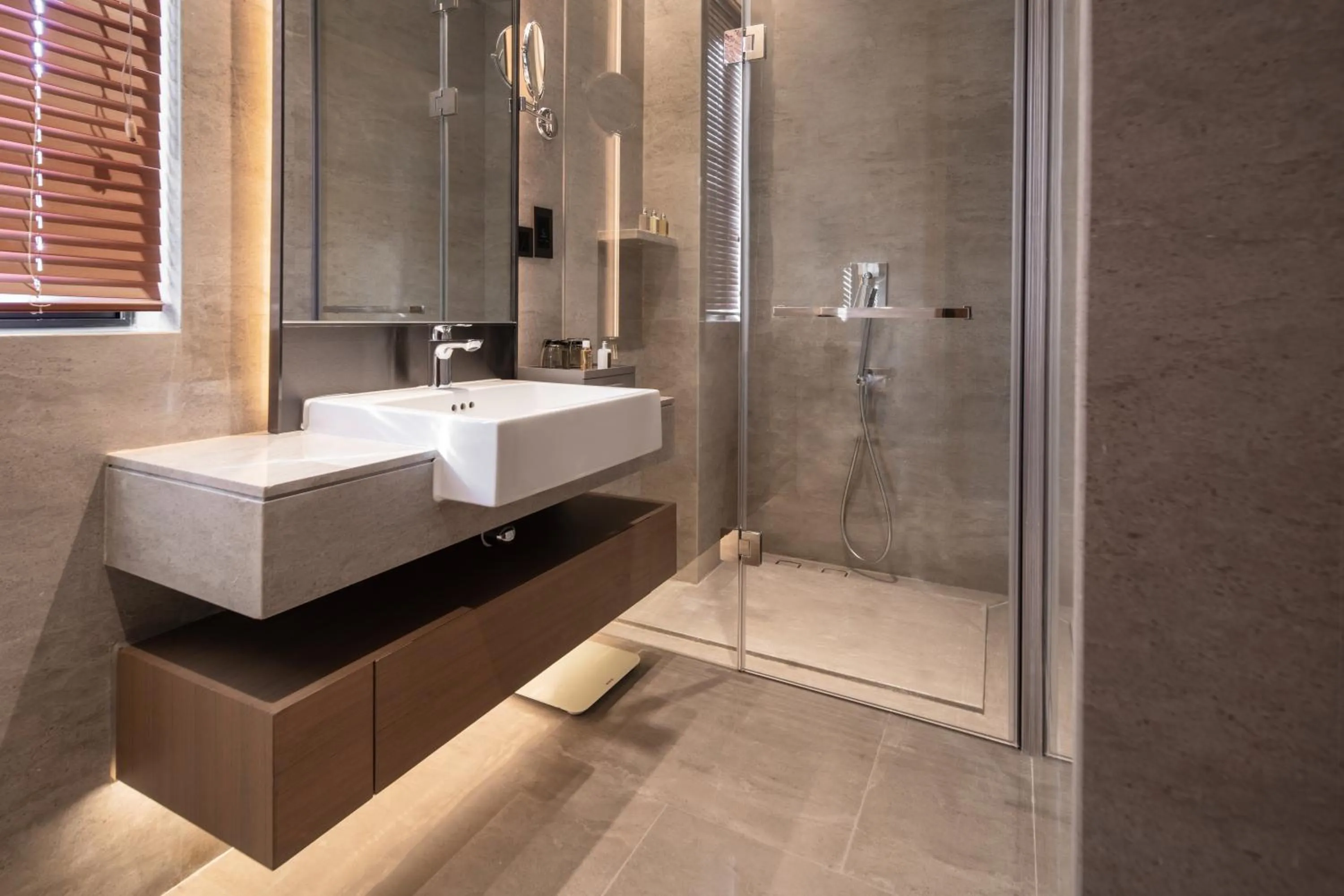 Bathroom in Ocean Spring Resort Chengdu - MGallery Collection
