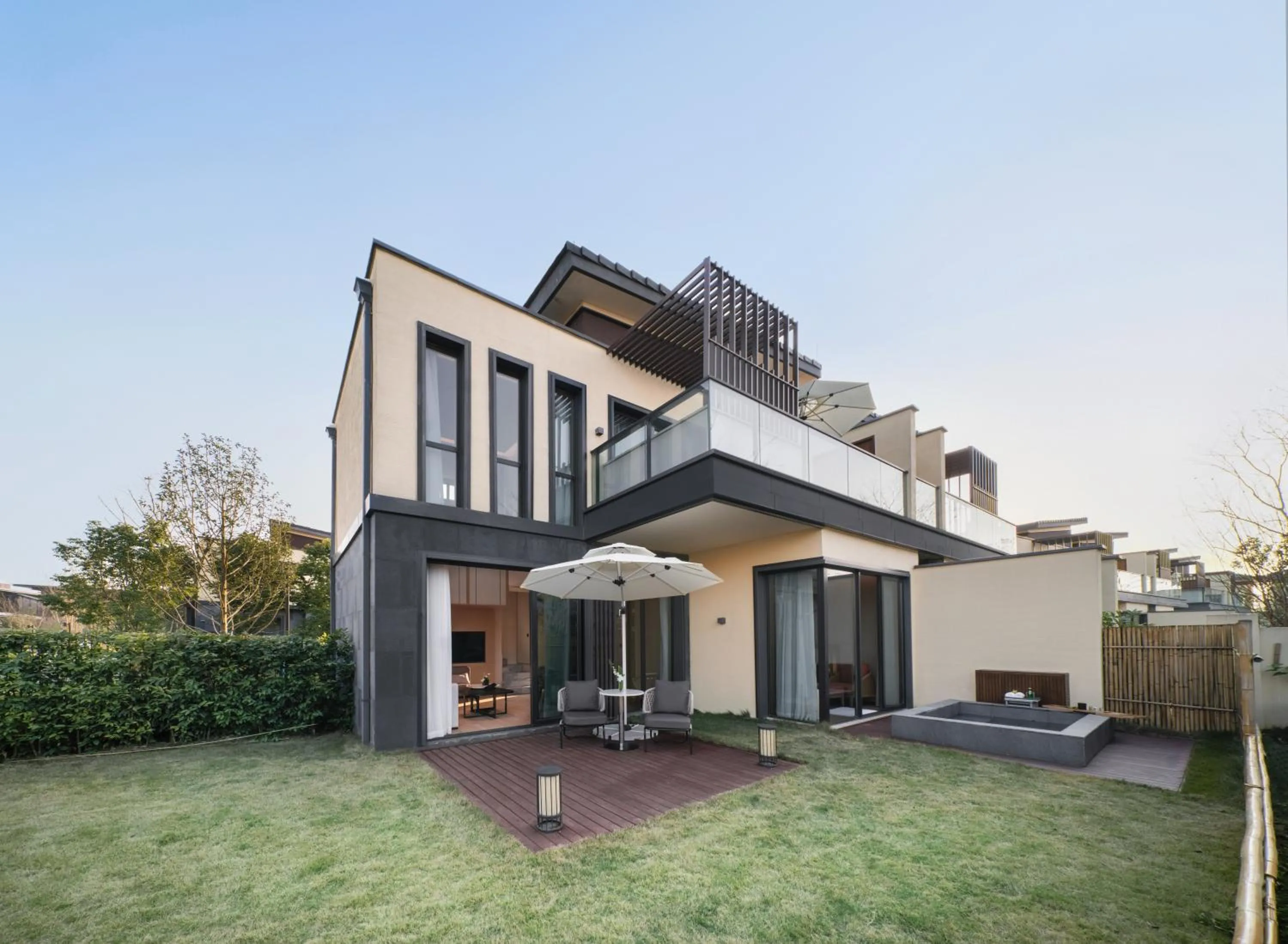 Property building in Ocean Spring Resort Chengdu - MGallery Collection