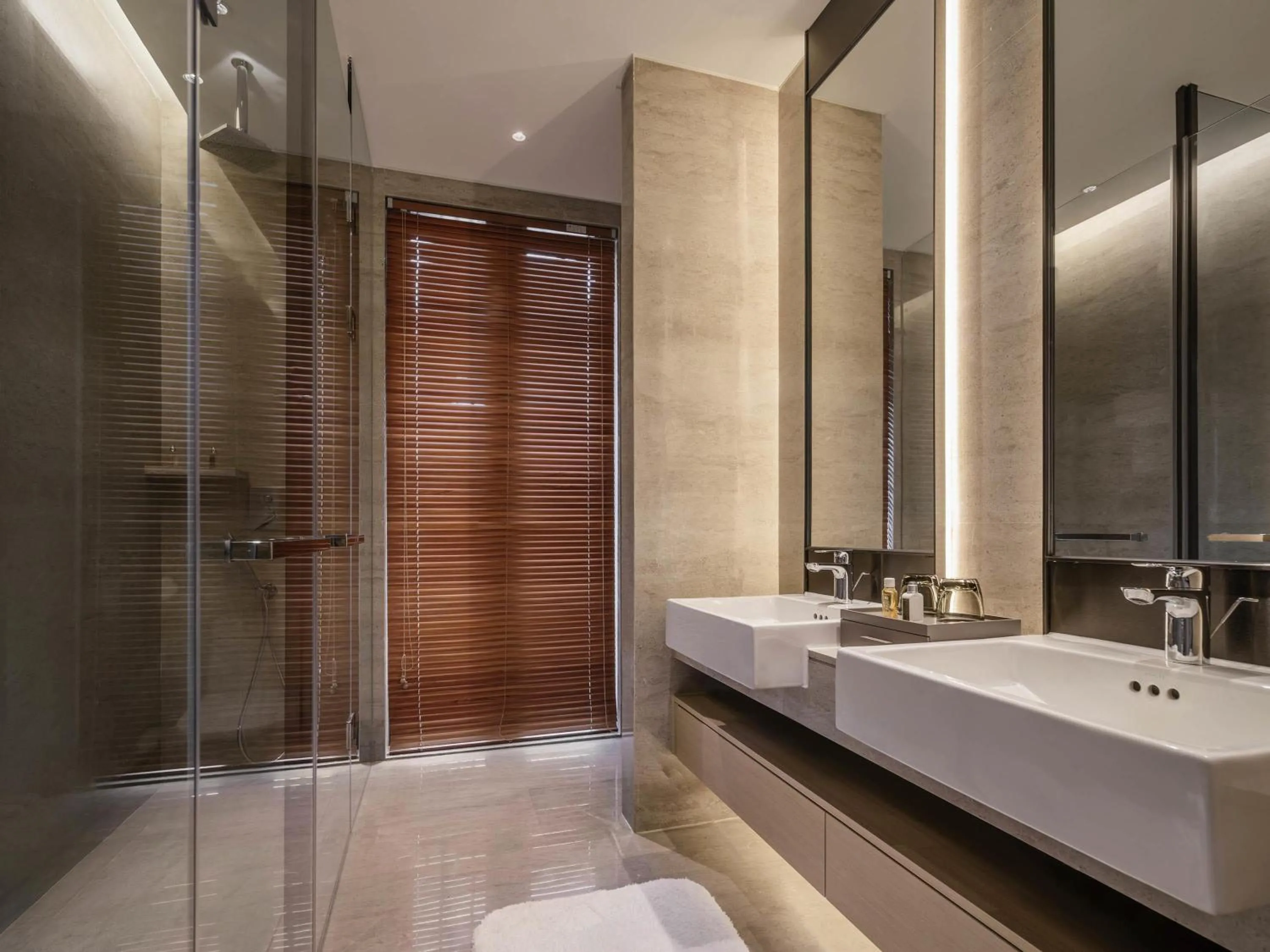 Bedroom in Ocean Spring Resort Chengdu - MGallery Collection