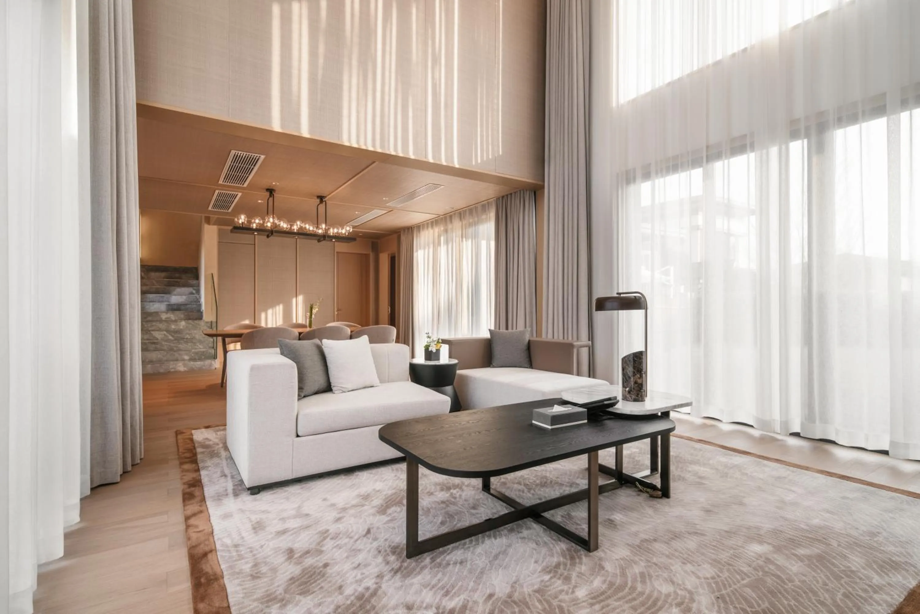 Living room in Ocean Spring Resort Chengdu - MGallery Collection