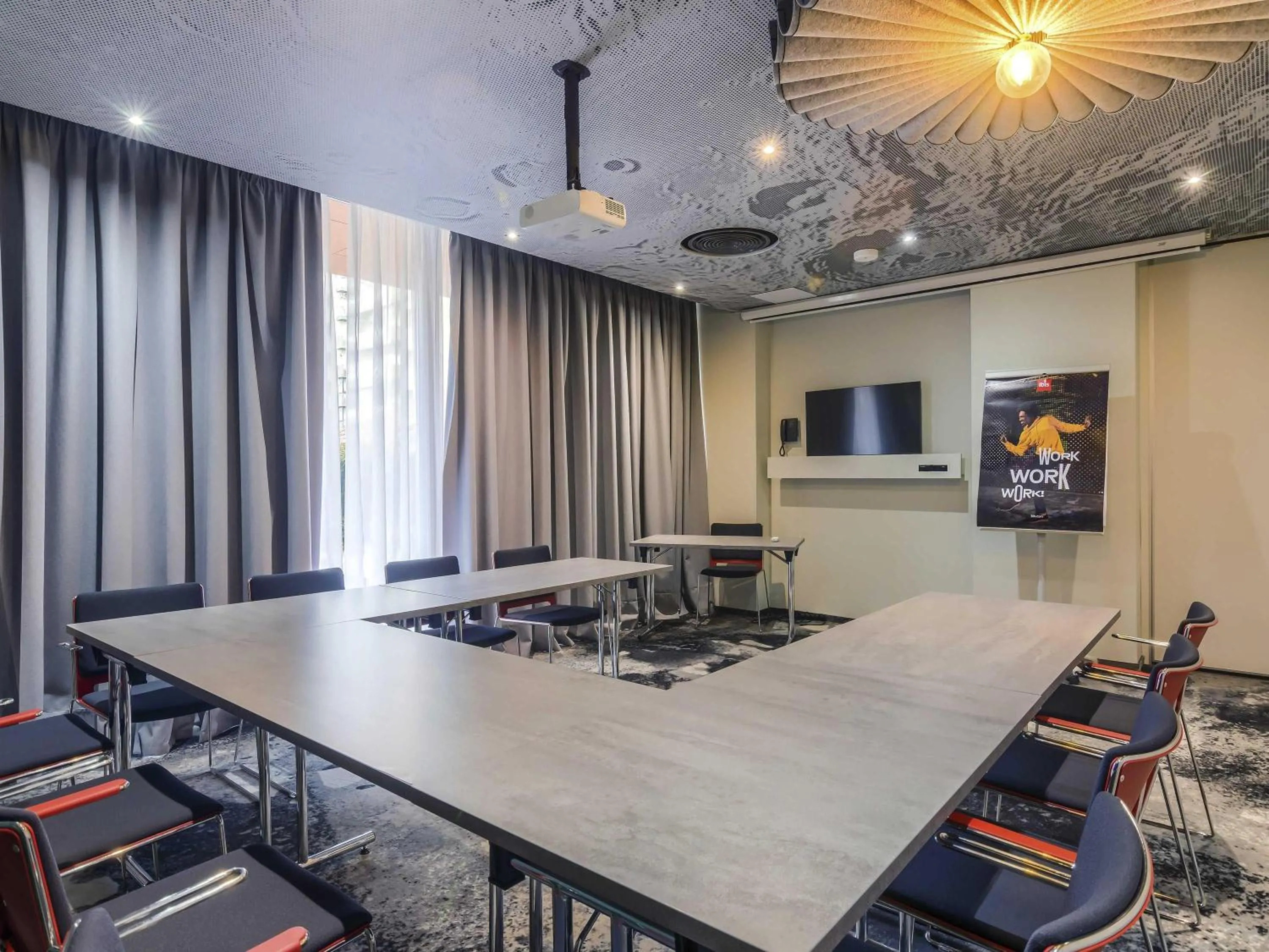 Meeting/conference room in ibis Bucharest Politehnica