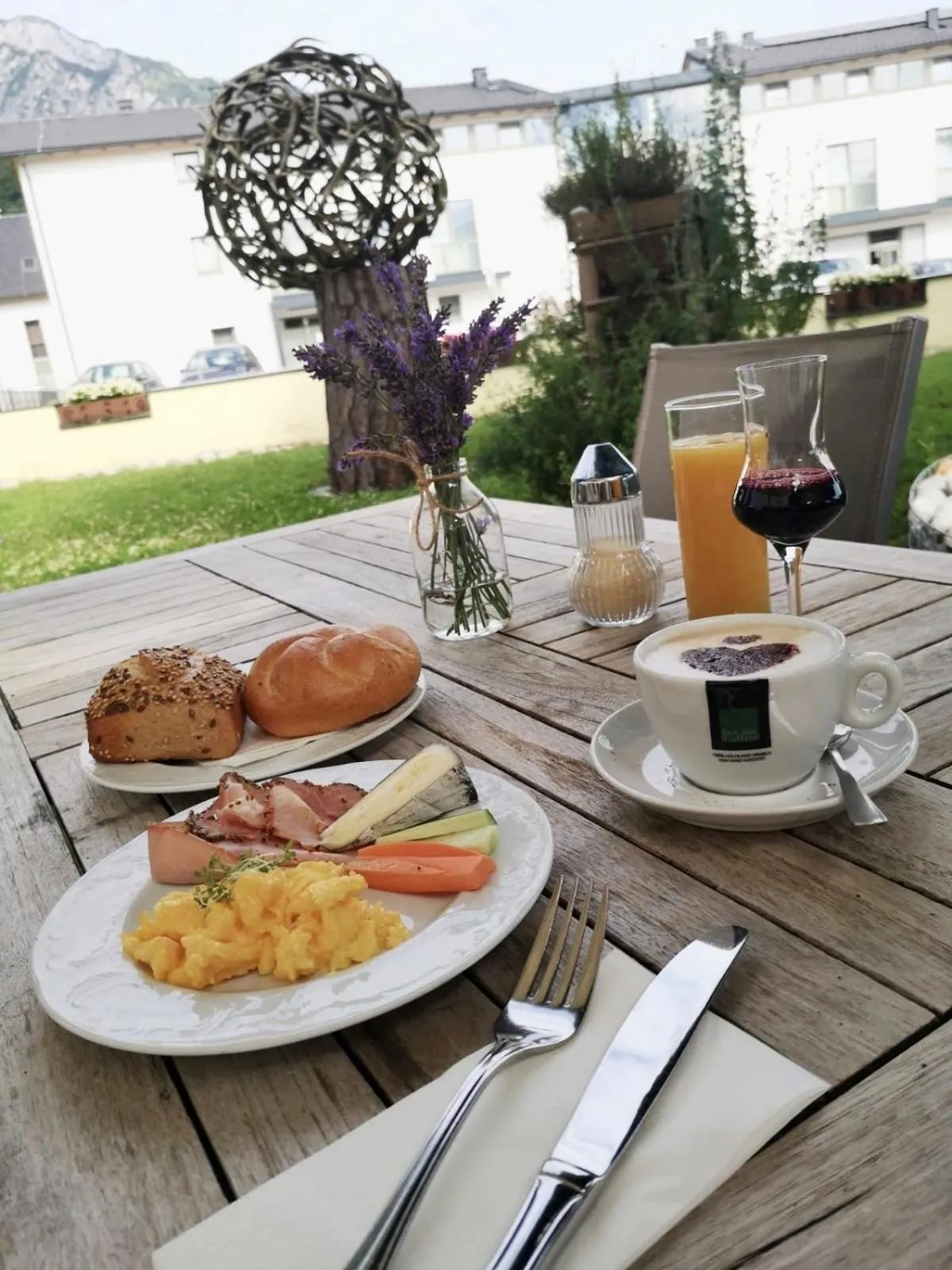 Restaurant/places to eat in Hotel Kaiserhof