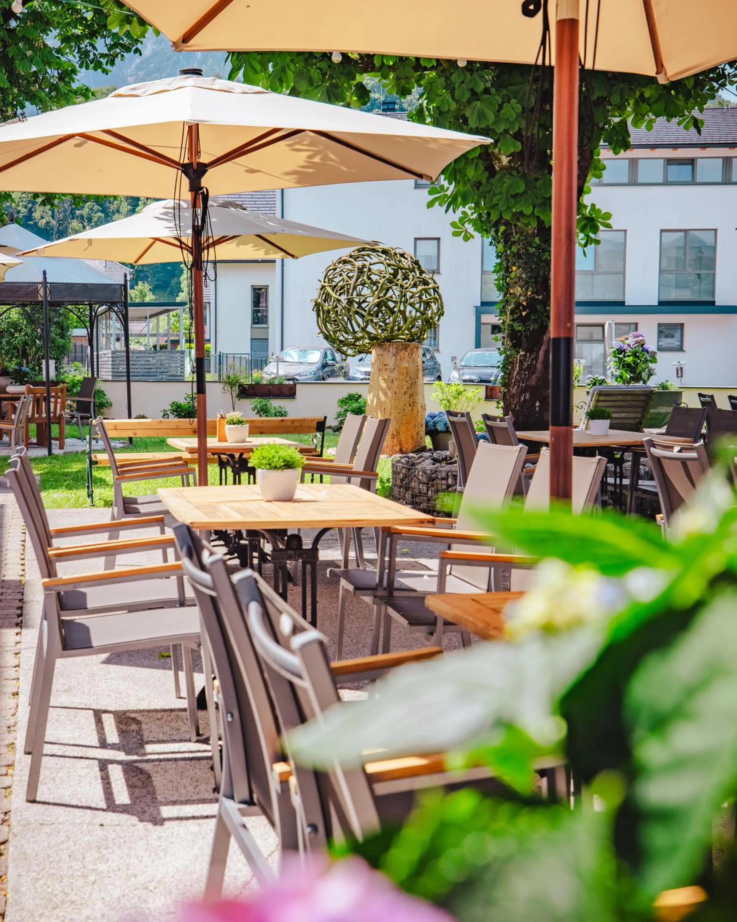 Restaurant/places to eat in Hotel Kaiserhof