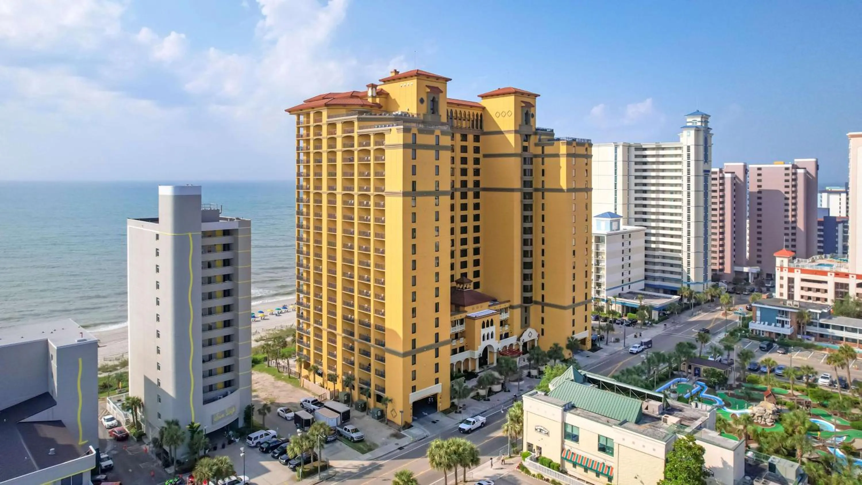 Property building in Hilton Grand Vacations Club Anderson Ocean Myrtle Beach