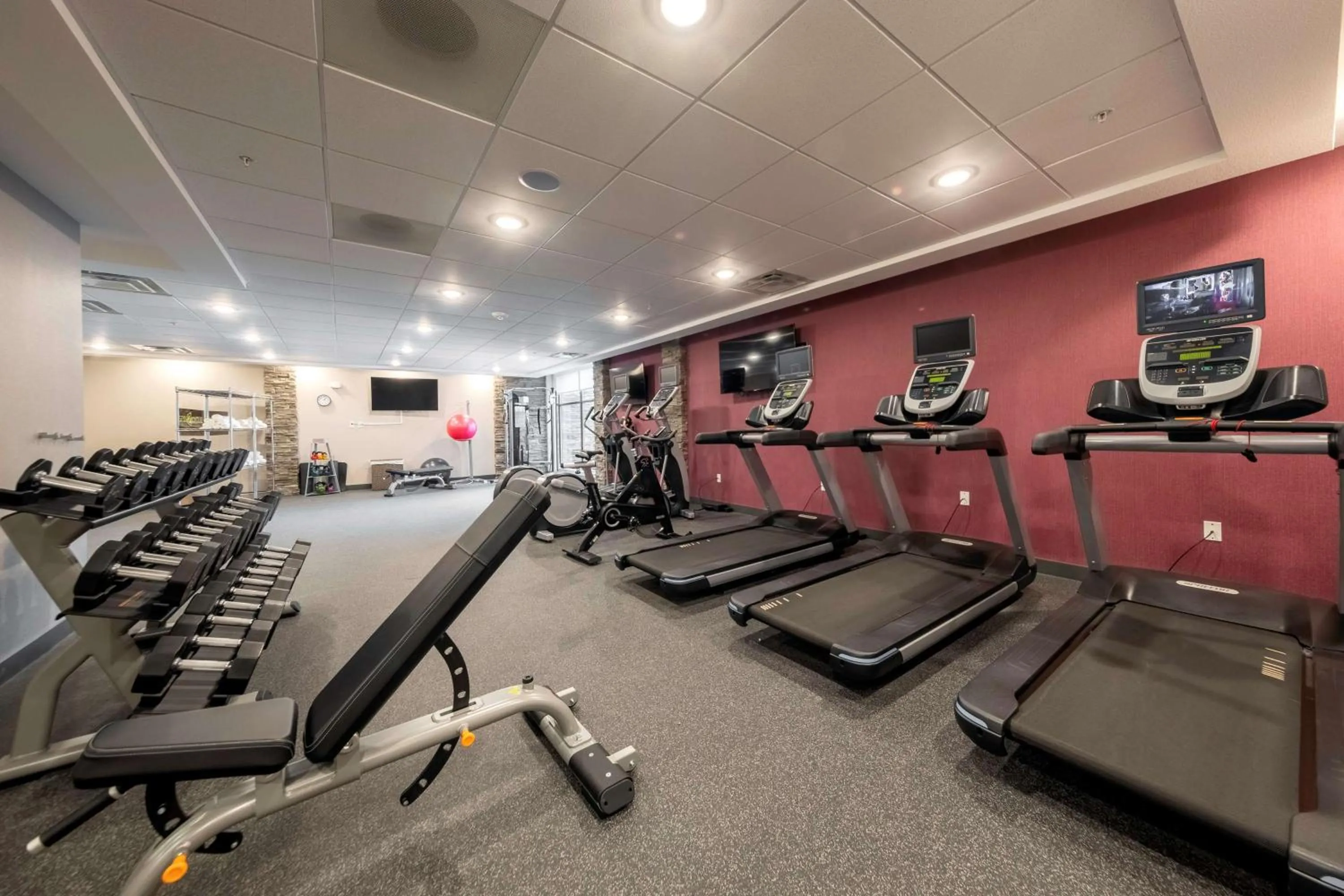Fitness centre/facilities in Home2 Suites By Hilton Portland Hillsboro