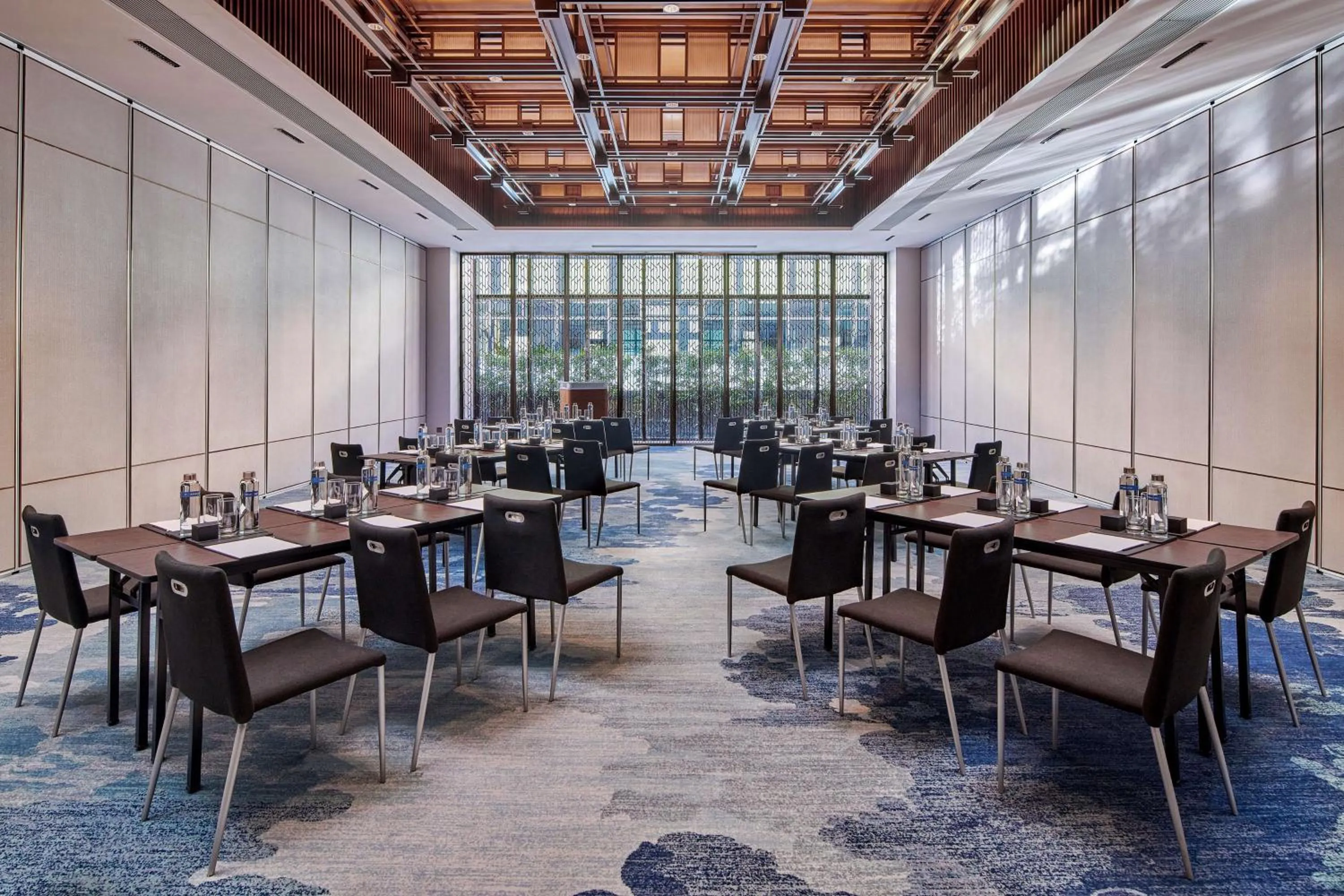 Meeting/conference room in Hilton Shanghai Fengxian