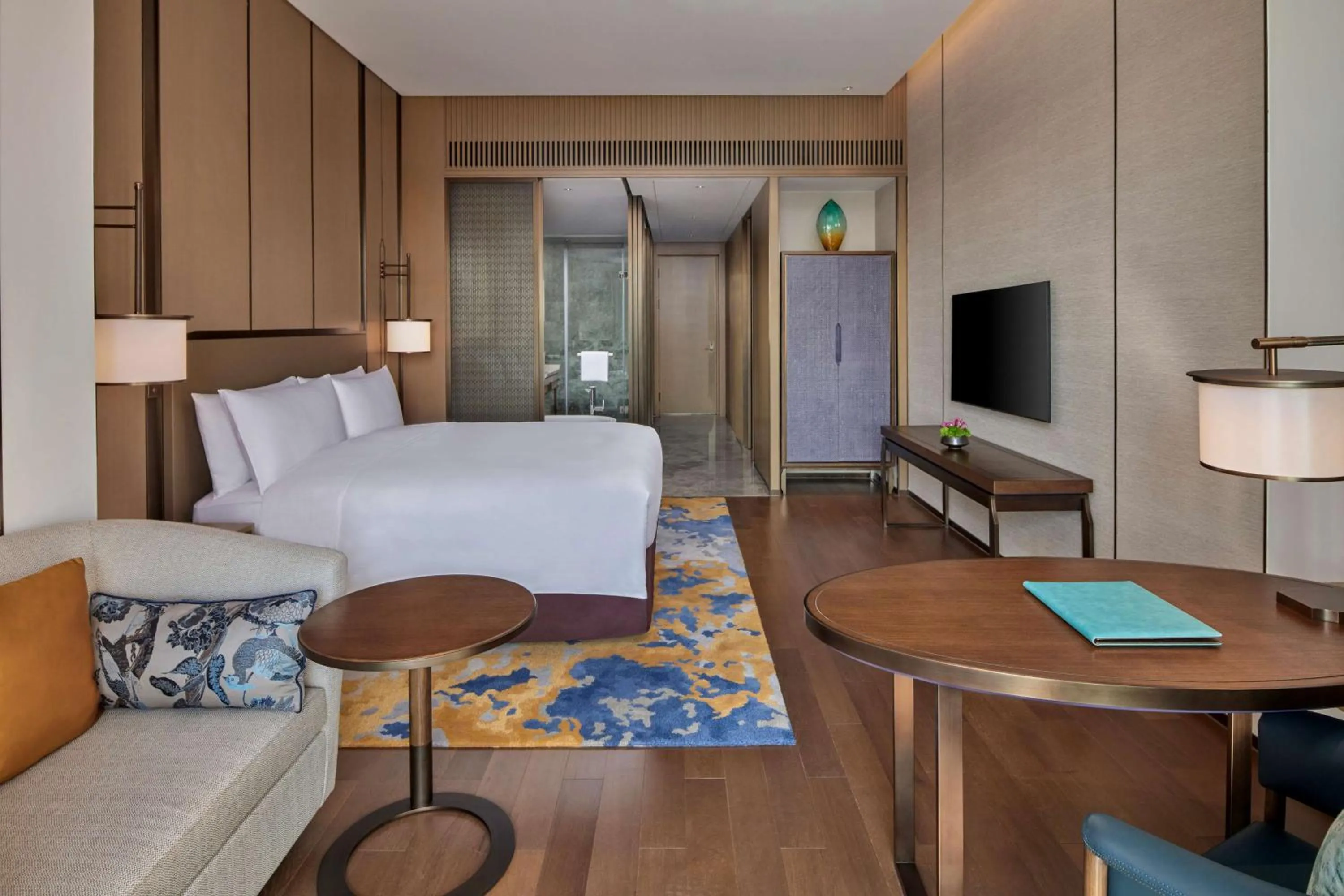 Bedroom, Bed in Hilton Shanghai Fengxian