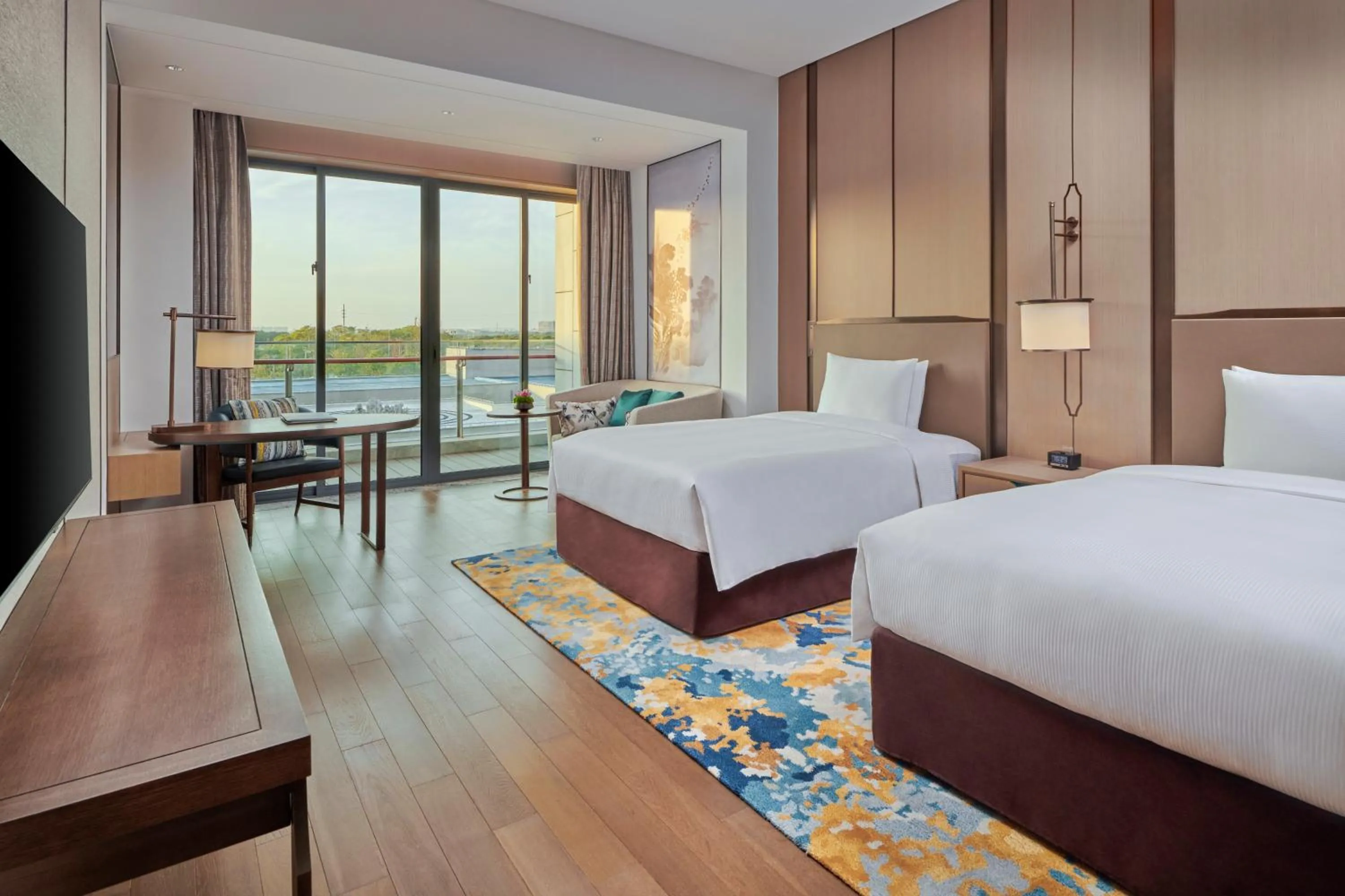 Bedroom, Bed in Hilton Shanghai Fengxian