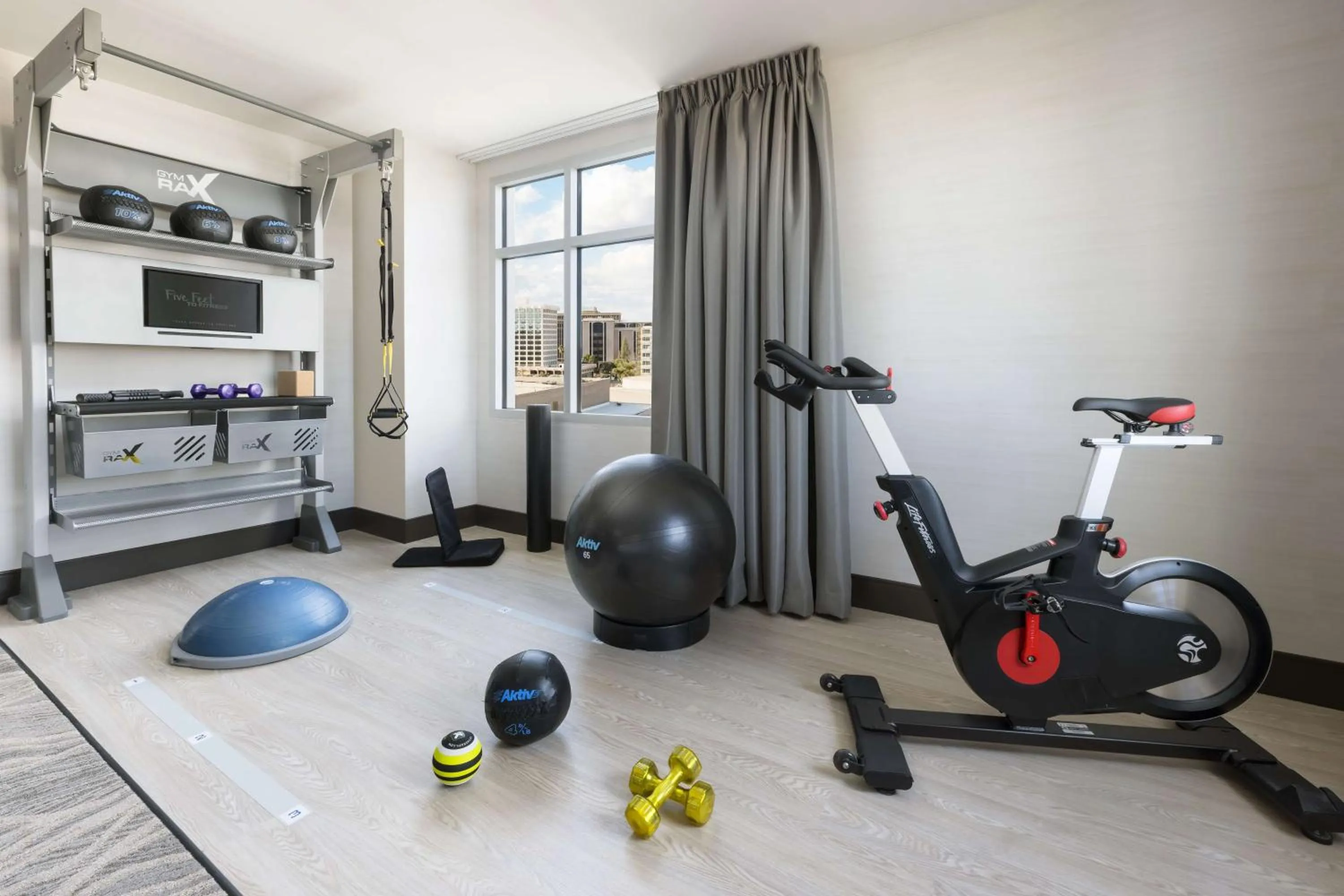 Bedroom in Doubletree By Hilton Tucson Downtown Convention Center