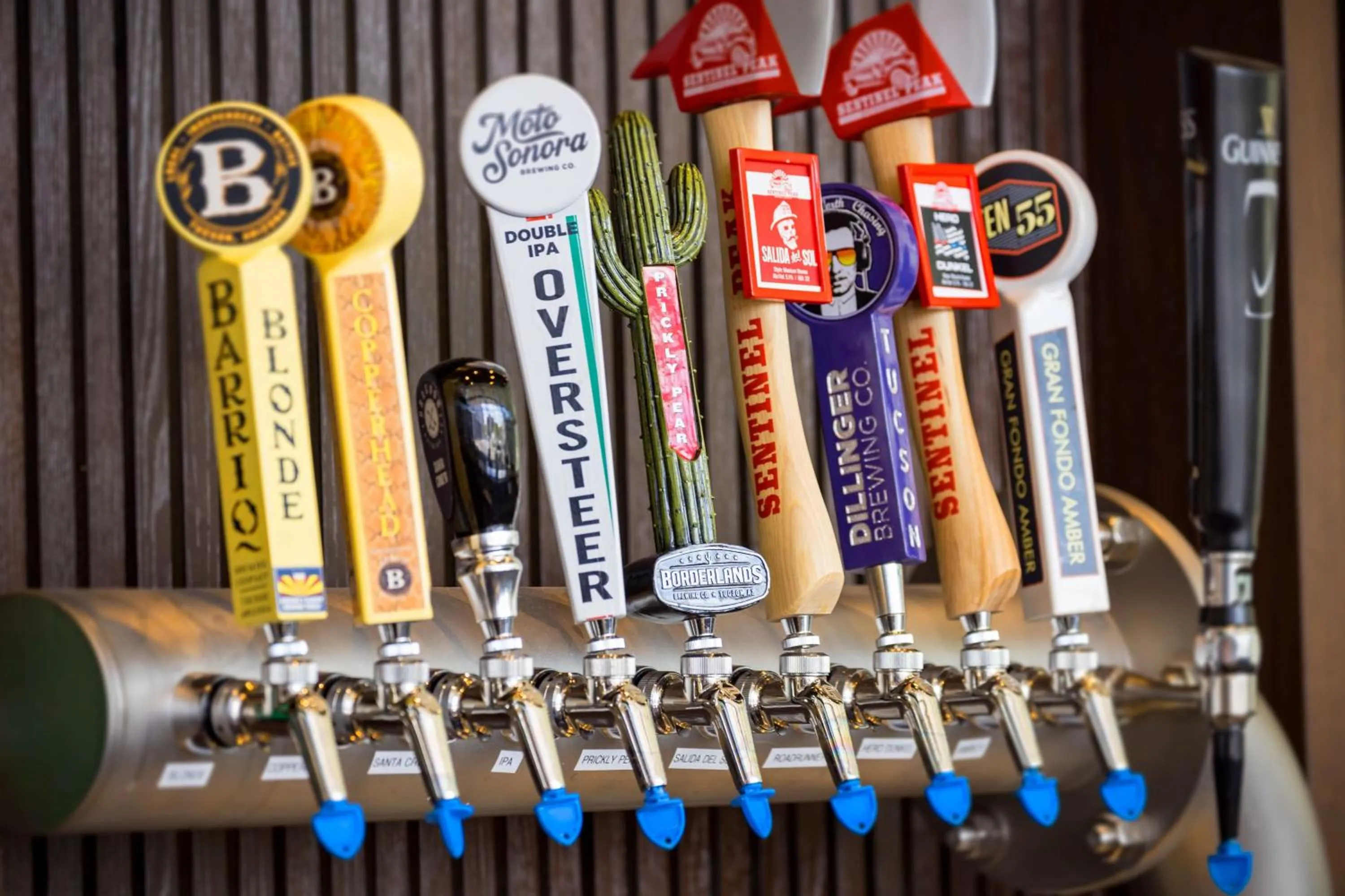 Lounge or bar in Doubletree By Hilton Tucson Downtown Convention Center