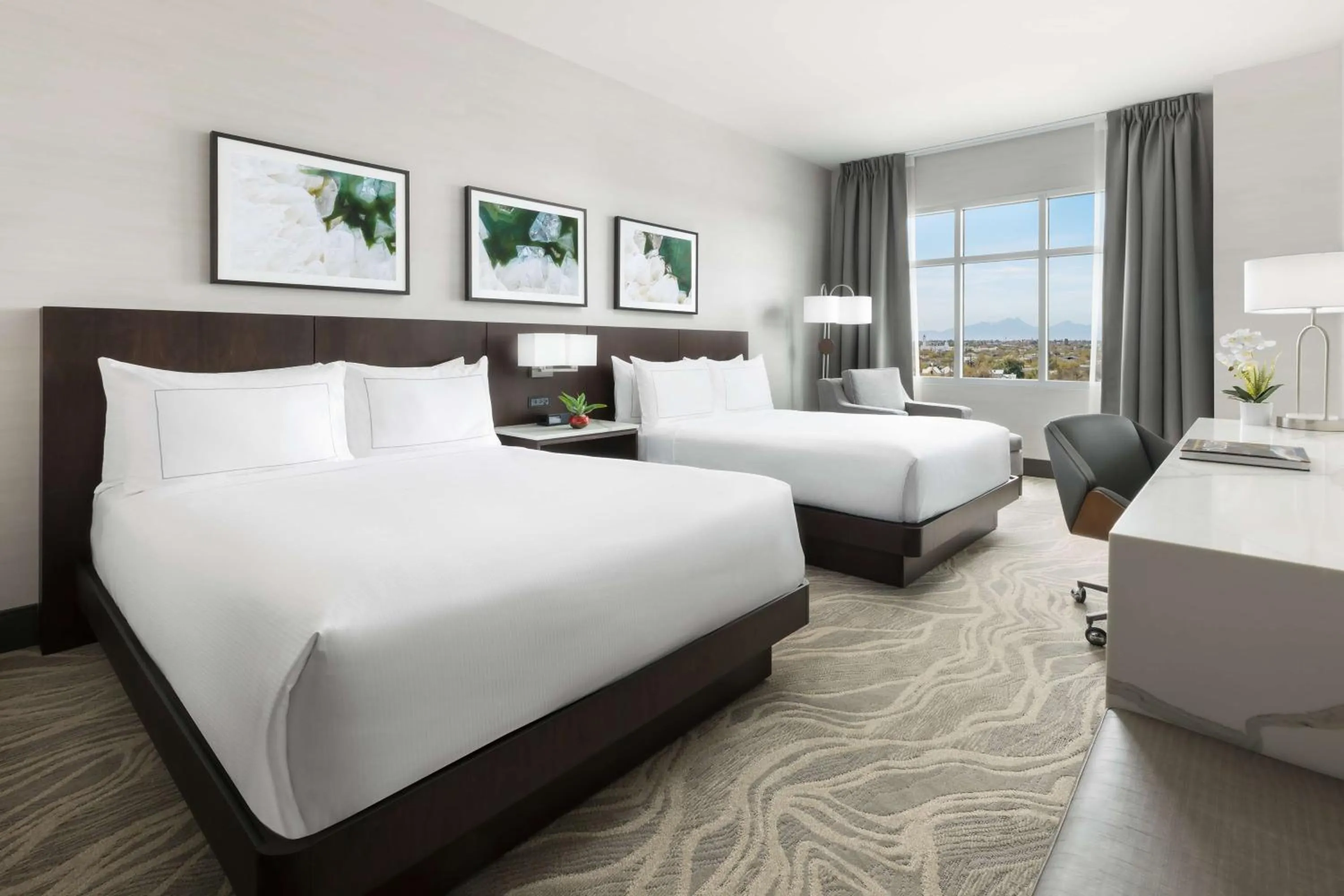 Bedroom, Bed in Doubletree By Hilton Tucson Downtown Convention Center