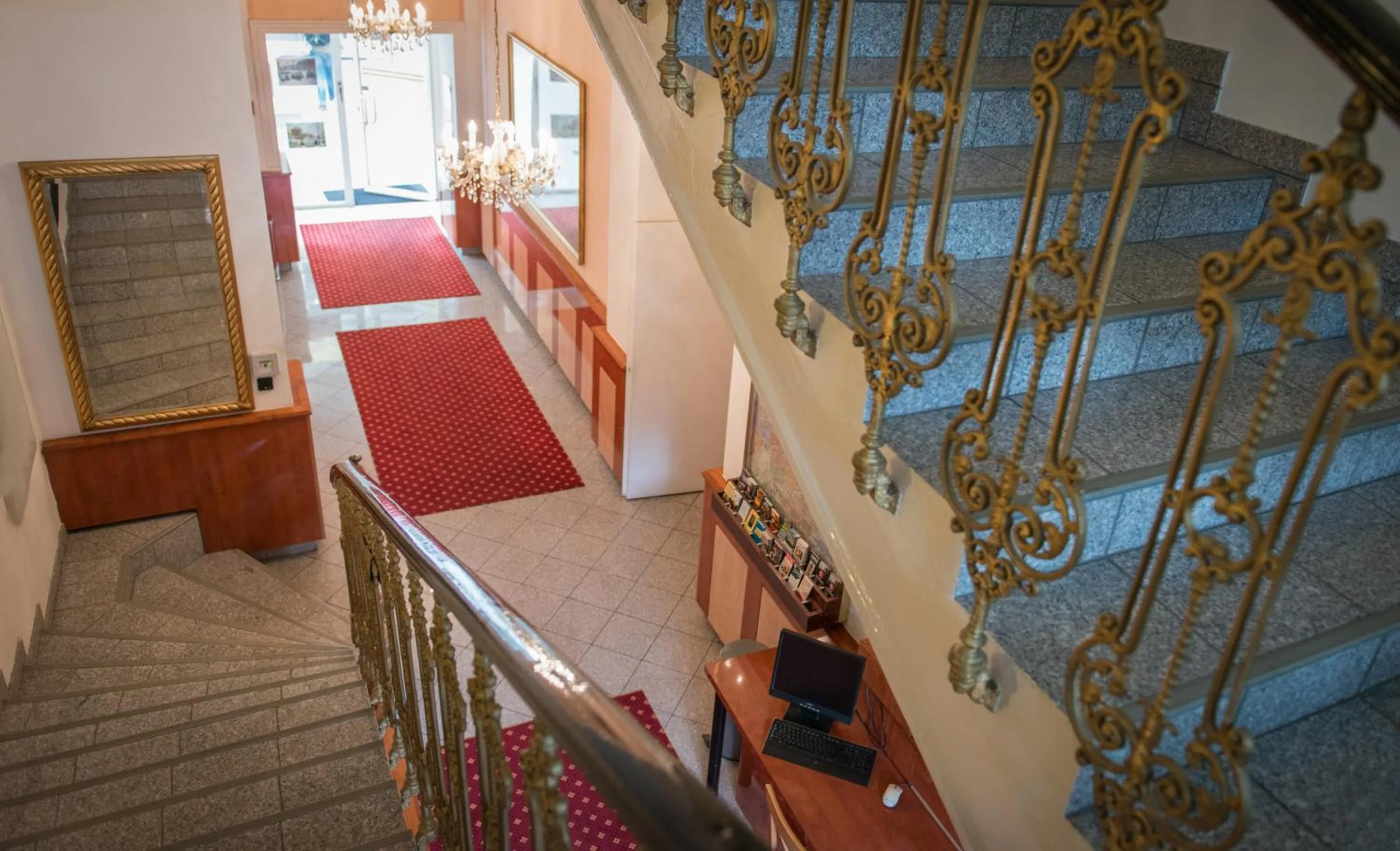 Decorative detail in Garten- und Kunsthotel Gabriel City