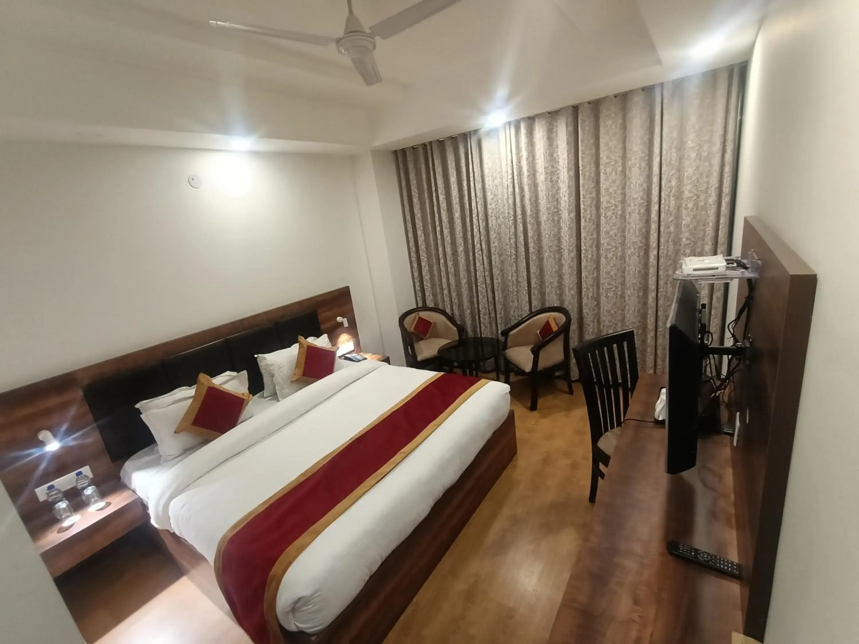 Standard Double Room in Clarks Inn Express, Jammu Standard Double Room in Clarks Inn Express, Jammu