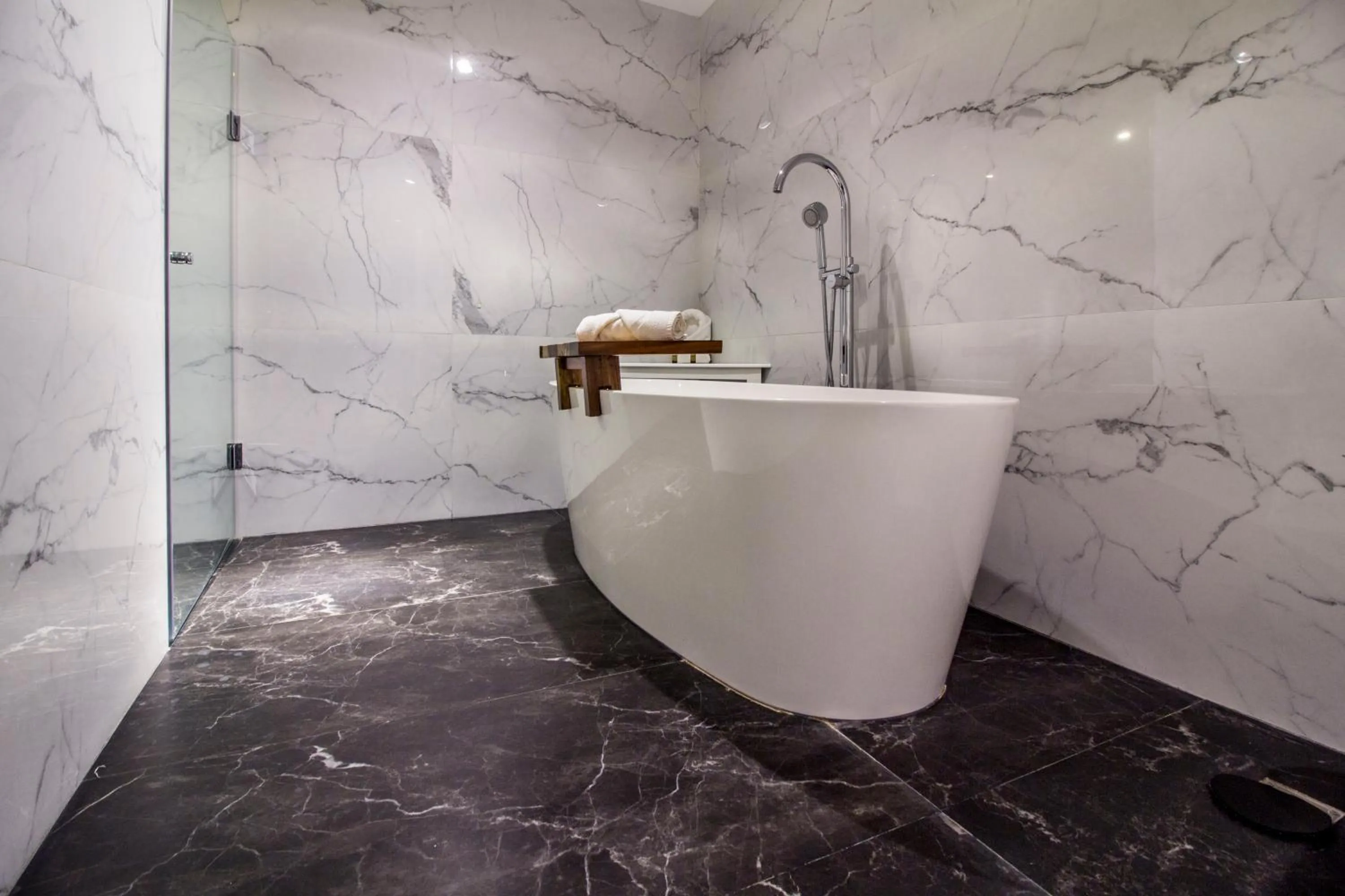 Hotel Business Real 500