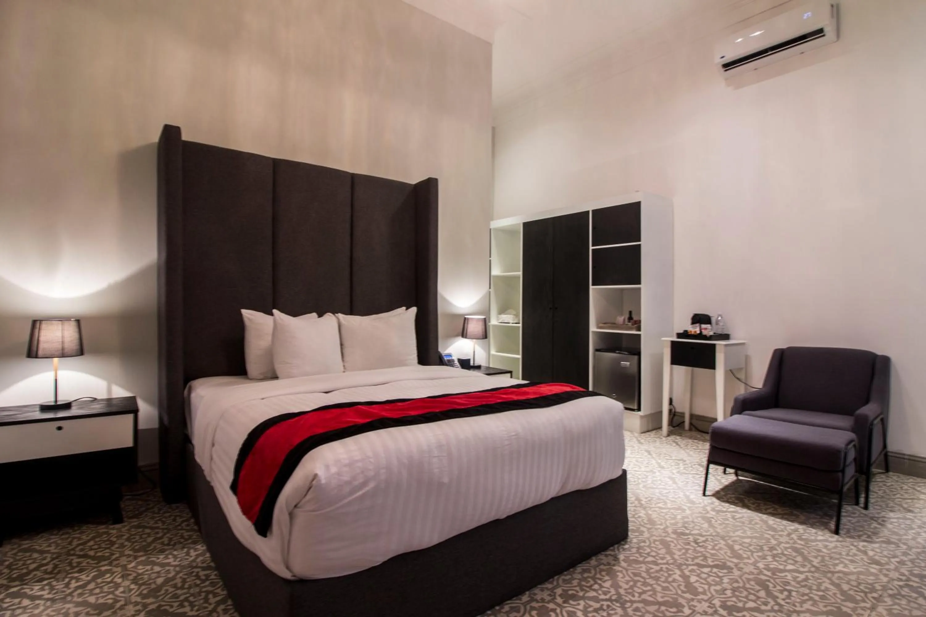 Bed in Hotel Business Real 500