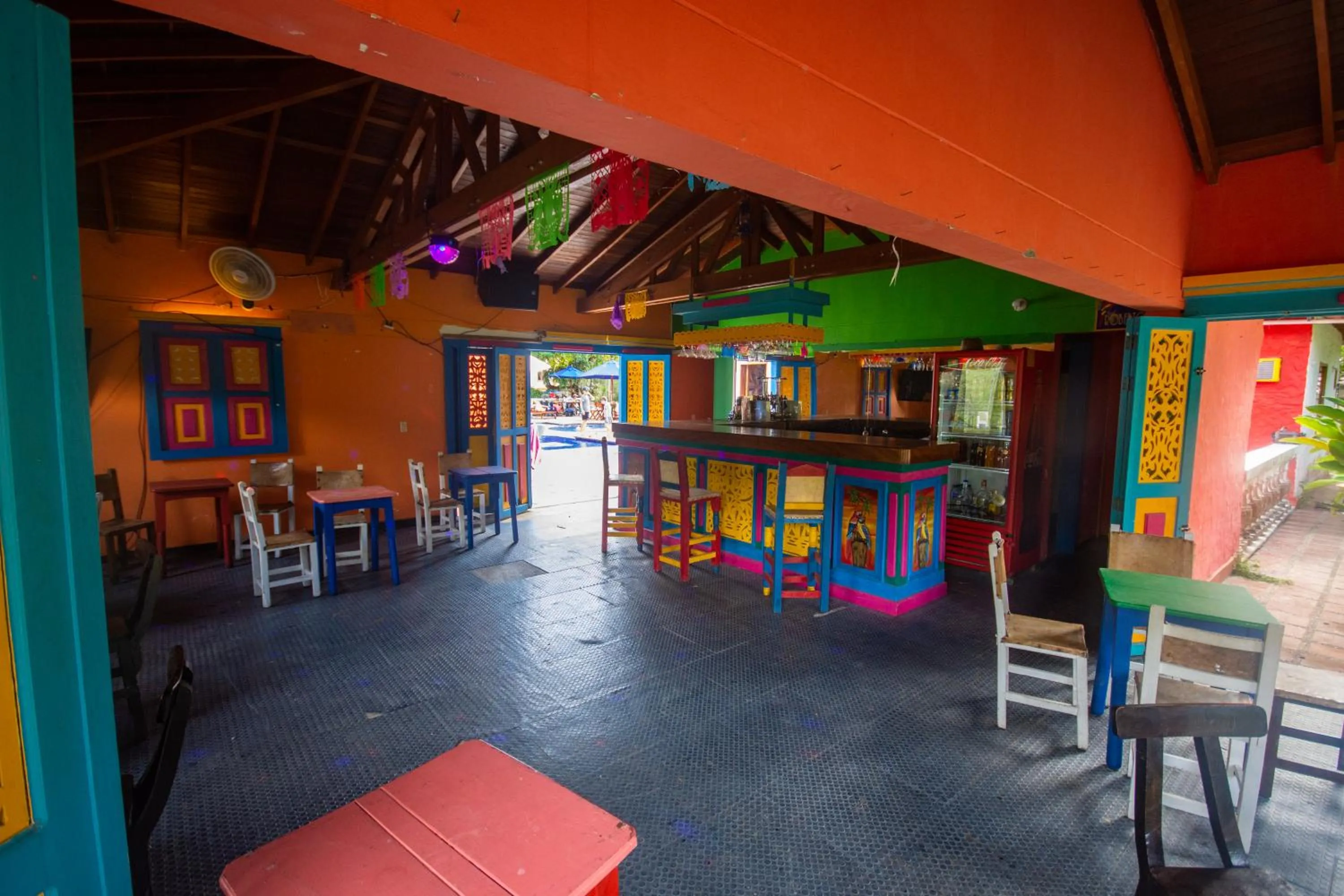 Restaurant/places to eat in Hotel Posada San Sebastian