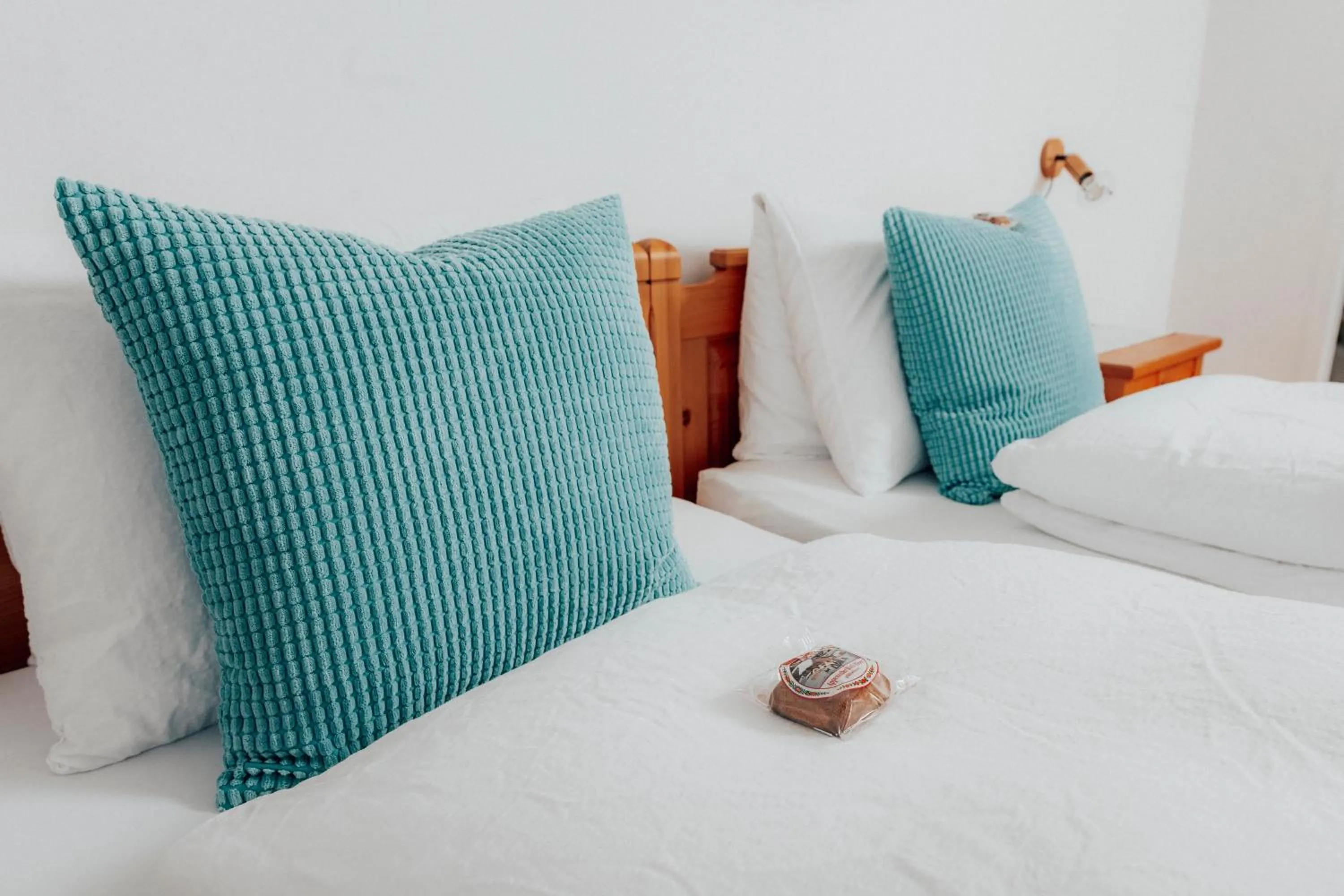 Bed in Hotel Krone Gais