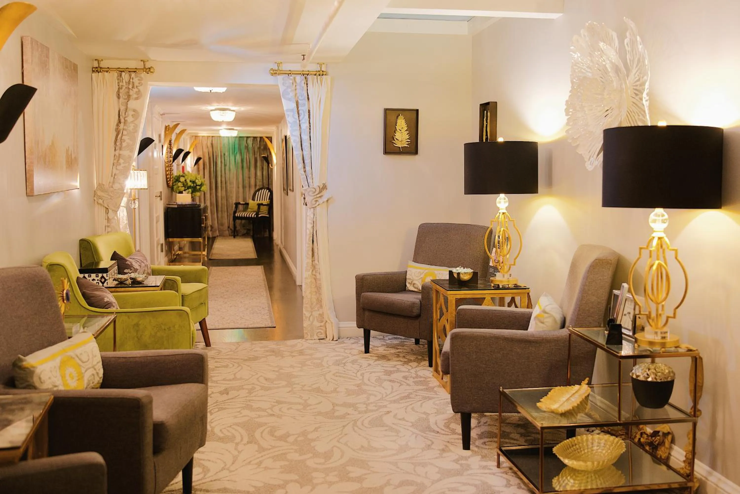 Seating area in The Oxford Hotel