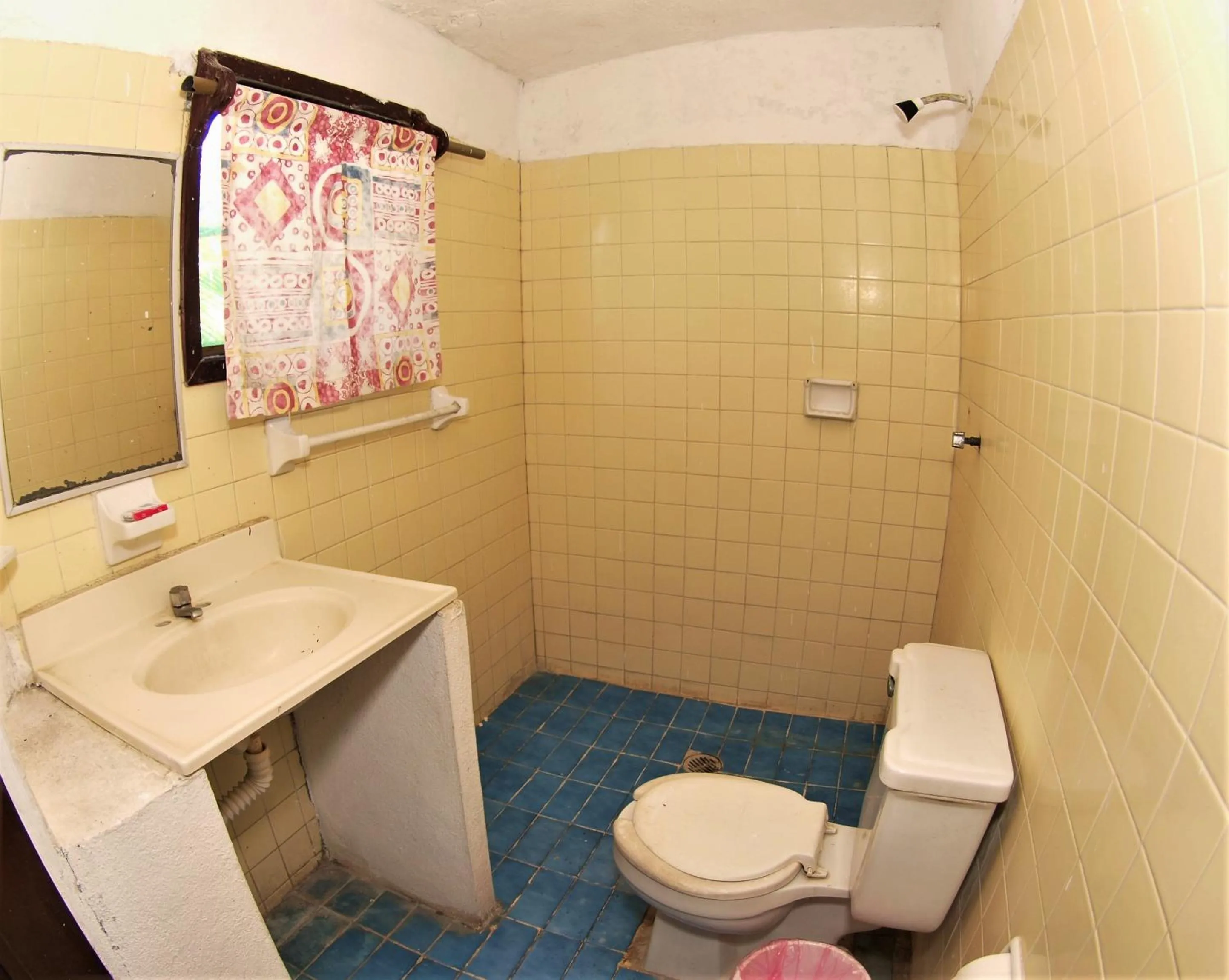 Bathroom in Hotel El Paraíso