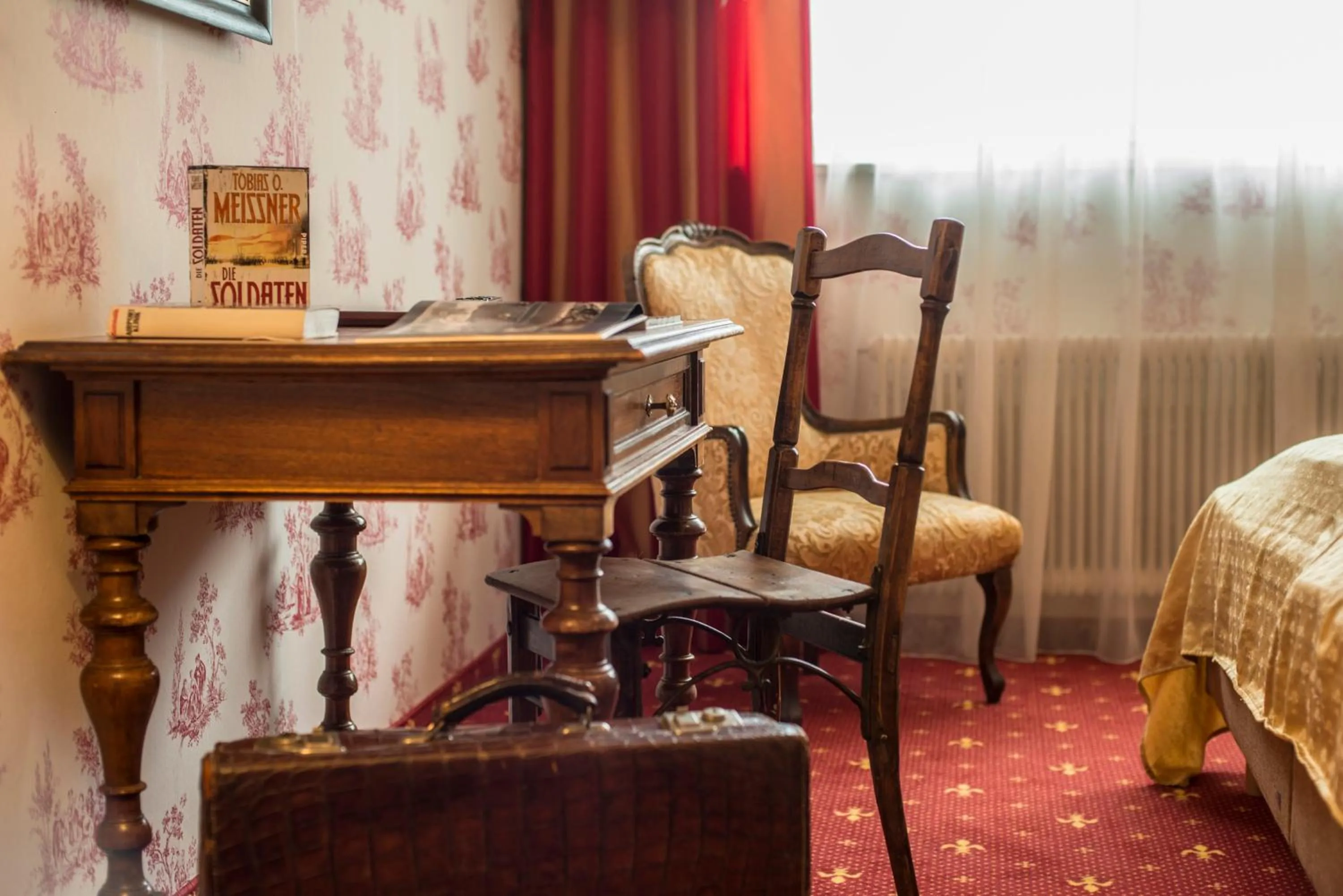 Bed in Villa Excelsior Hotel & Kurhaus