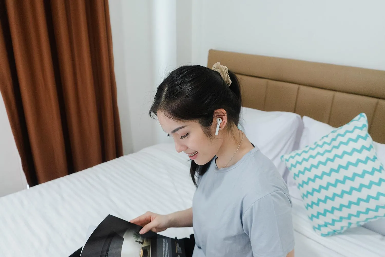 People, Bed in Social Hub by TwoSpaces