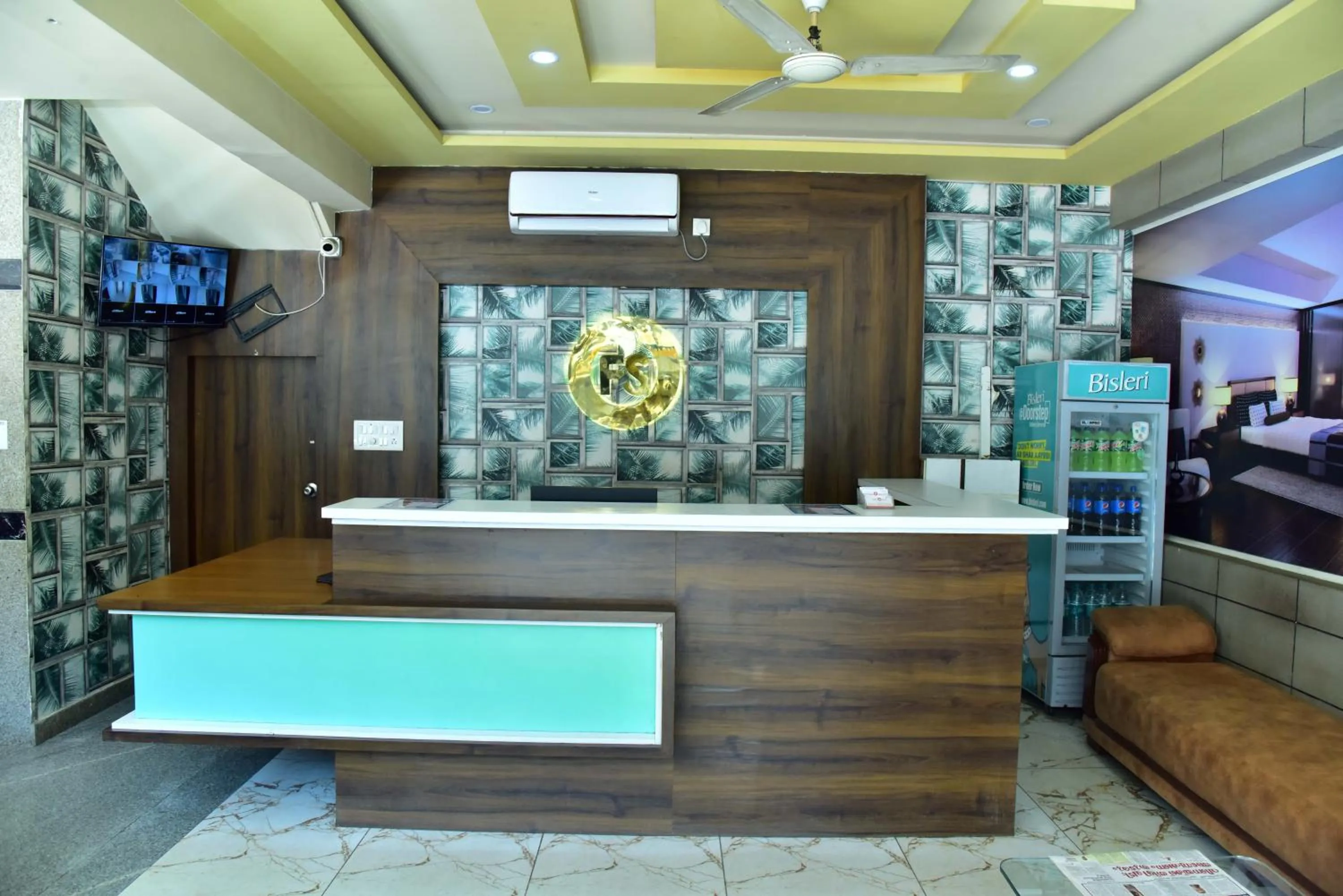 Lobby or reception in hotel fortune suites