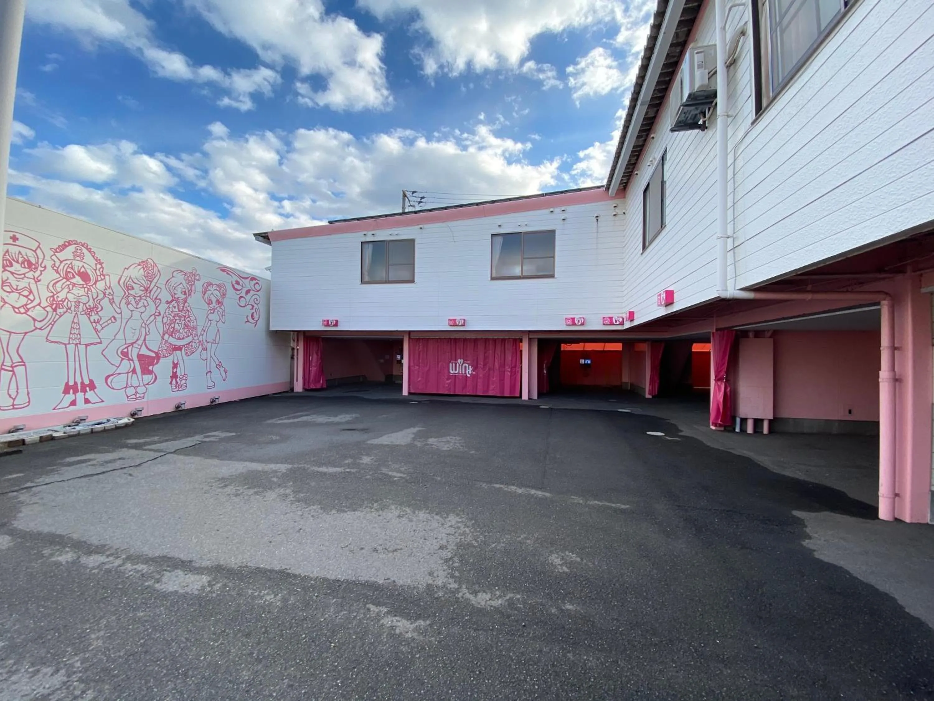 Property building in Wink