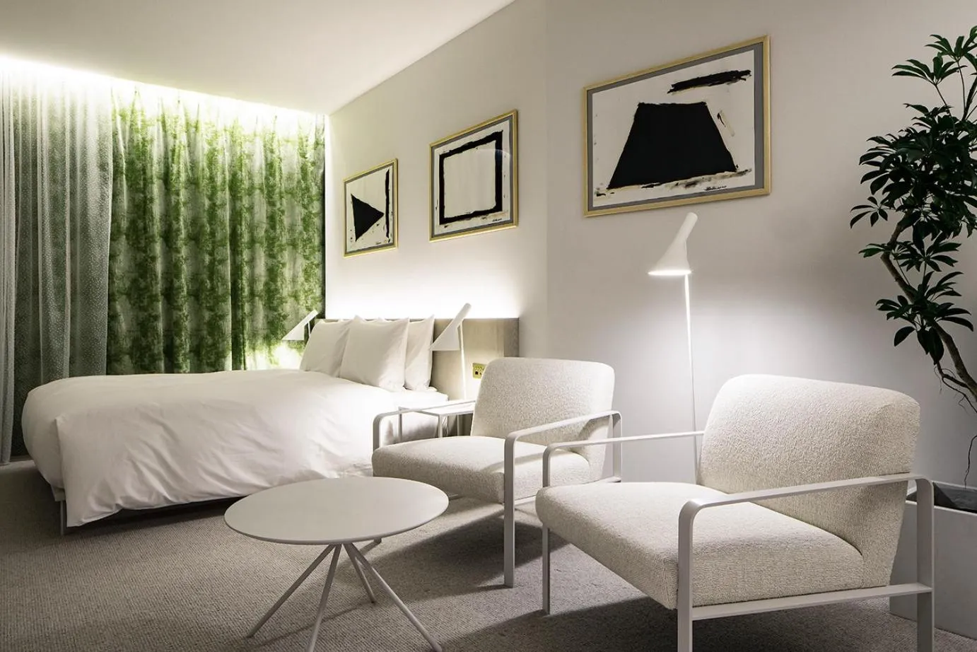 Bed in SHIROIYA HOTEL