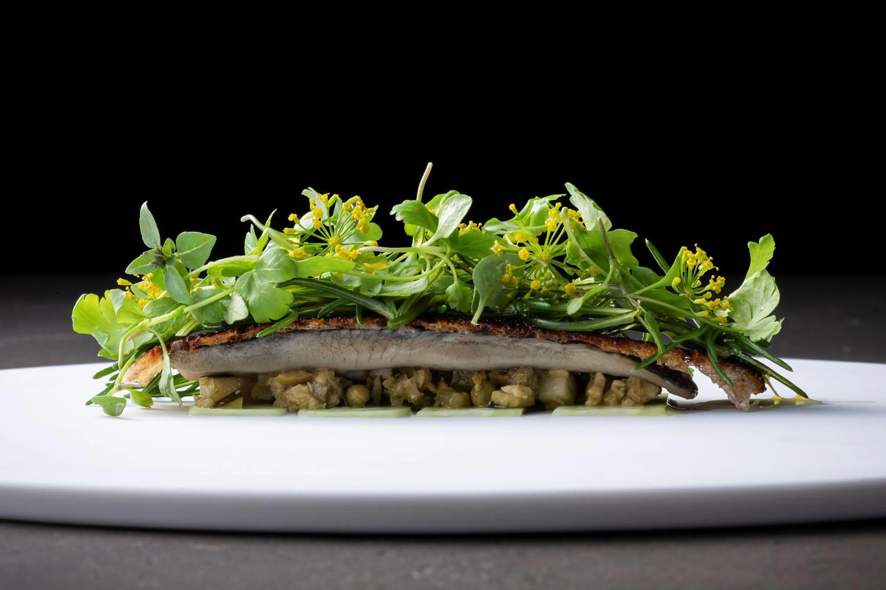 Restaurant/places to eat in SHIROIYA HOTEL