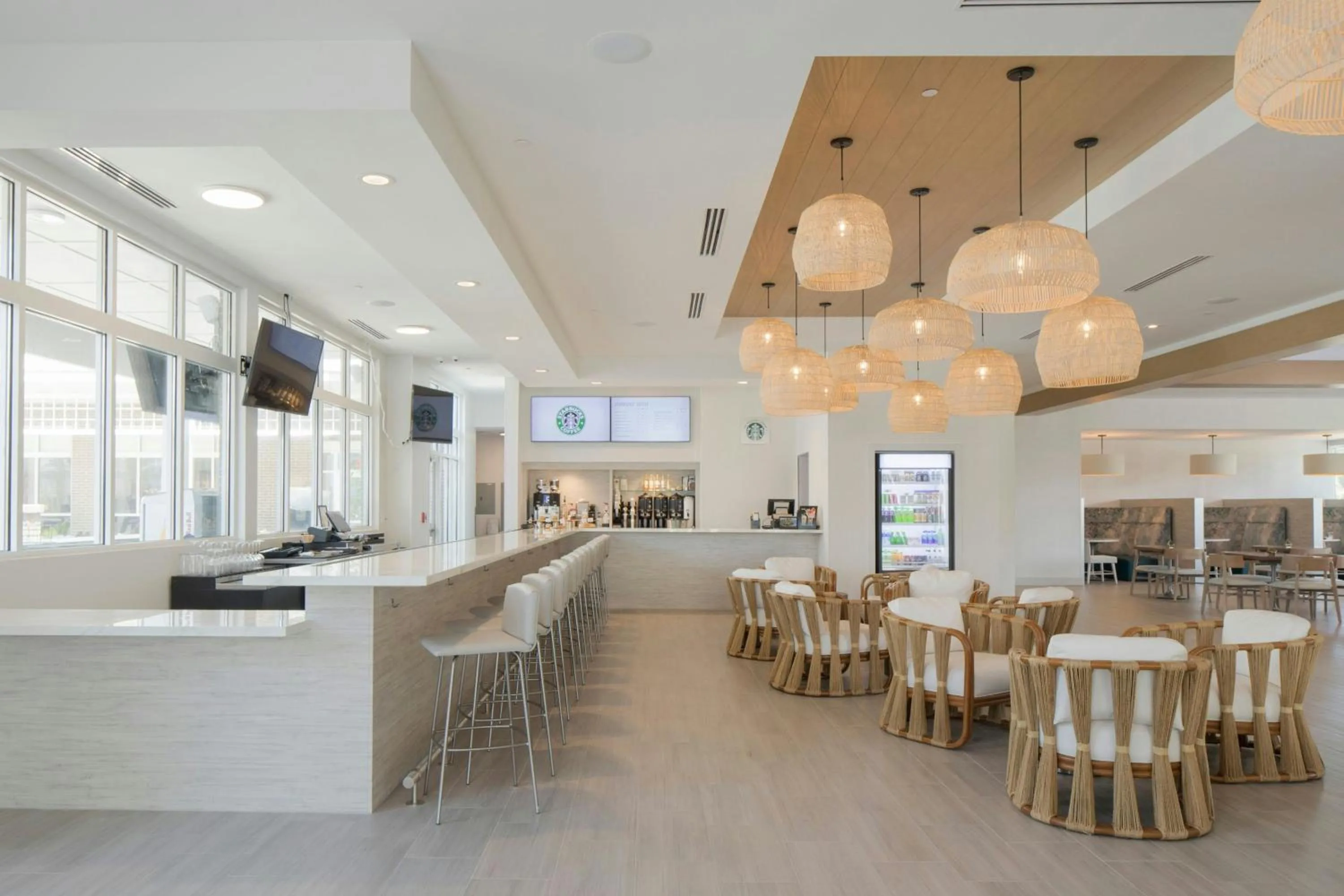 Restaurant/places to eat in Courtyard Amelia Island