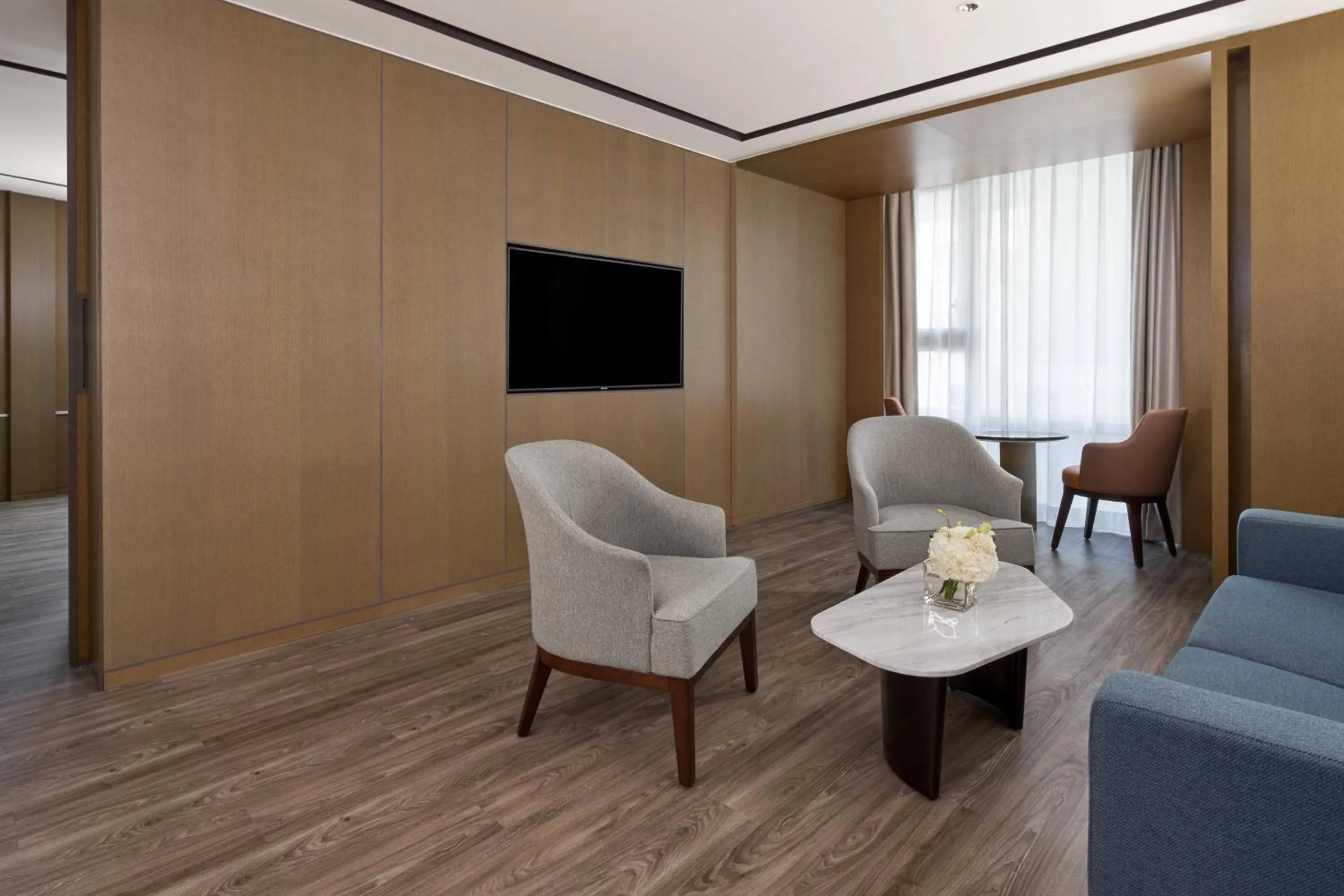 Living room in Daegu Marriott Hotel