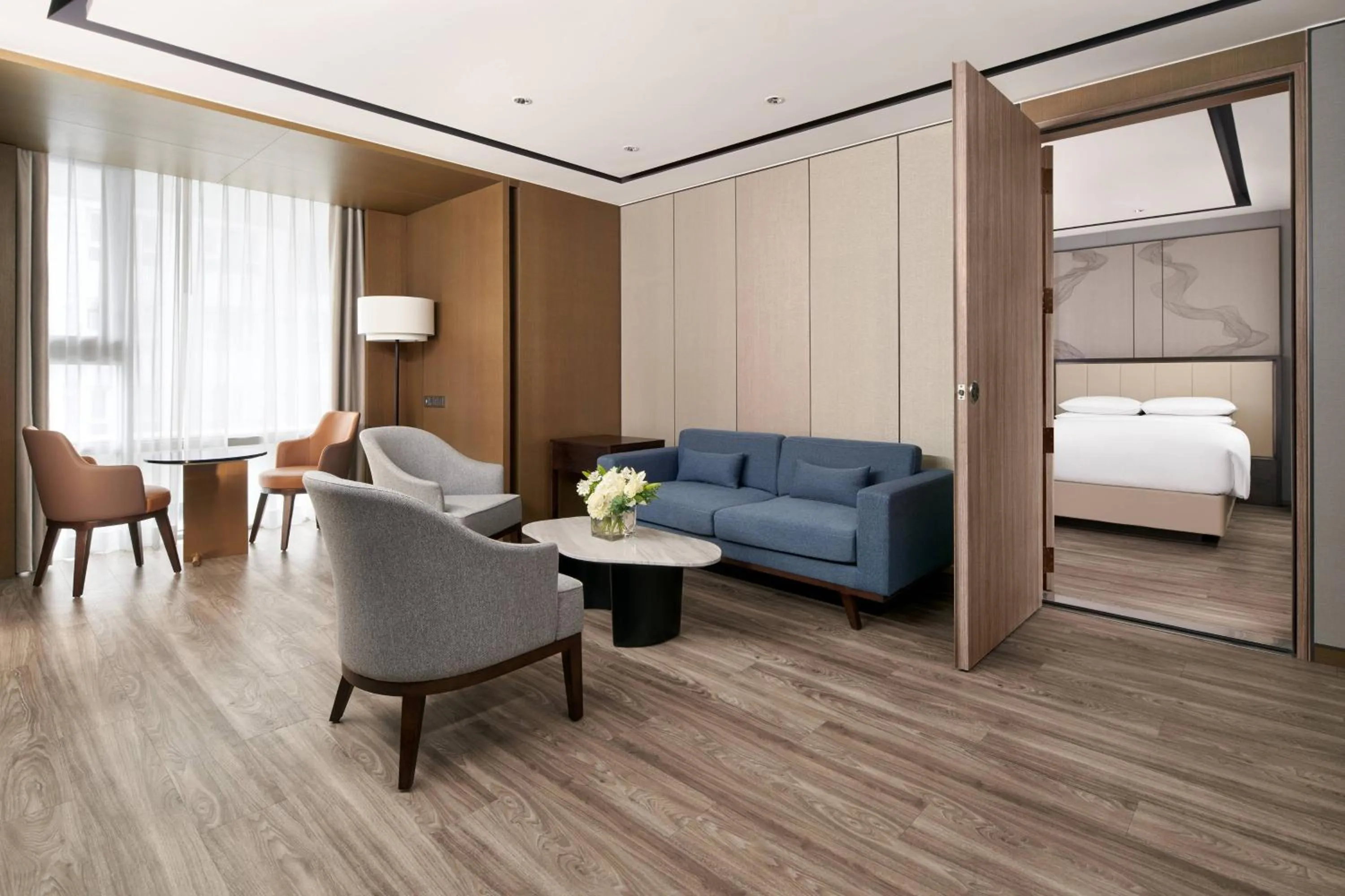 Bedroom, Bed in Daegu Marriott Hotel