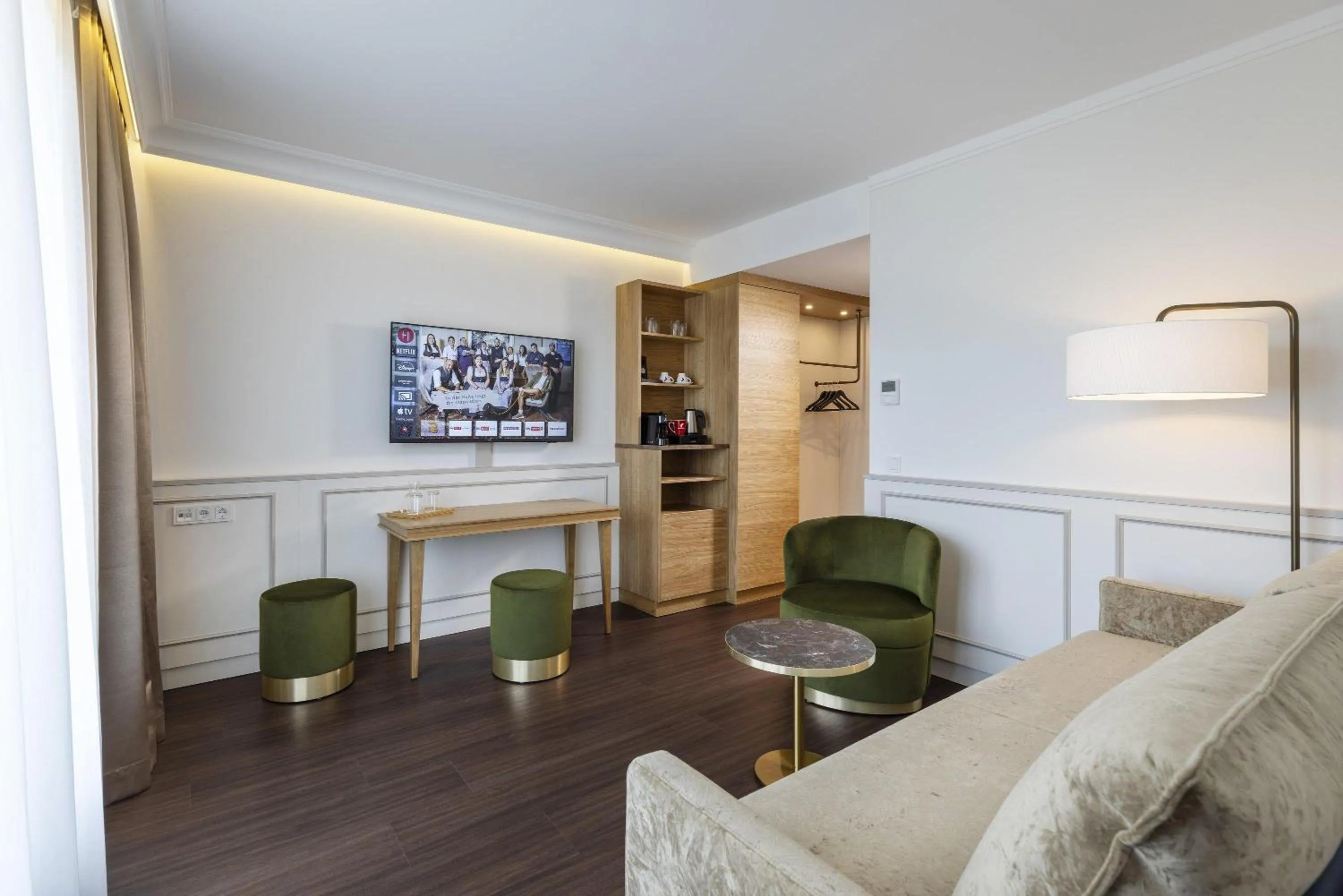 Photo of the whole room in ARCOTEL Castellani Salzburg