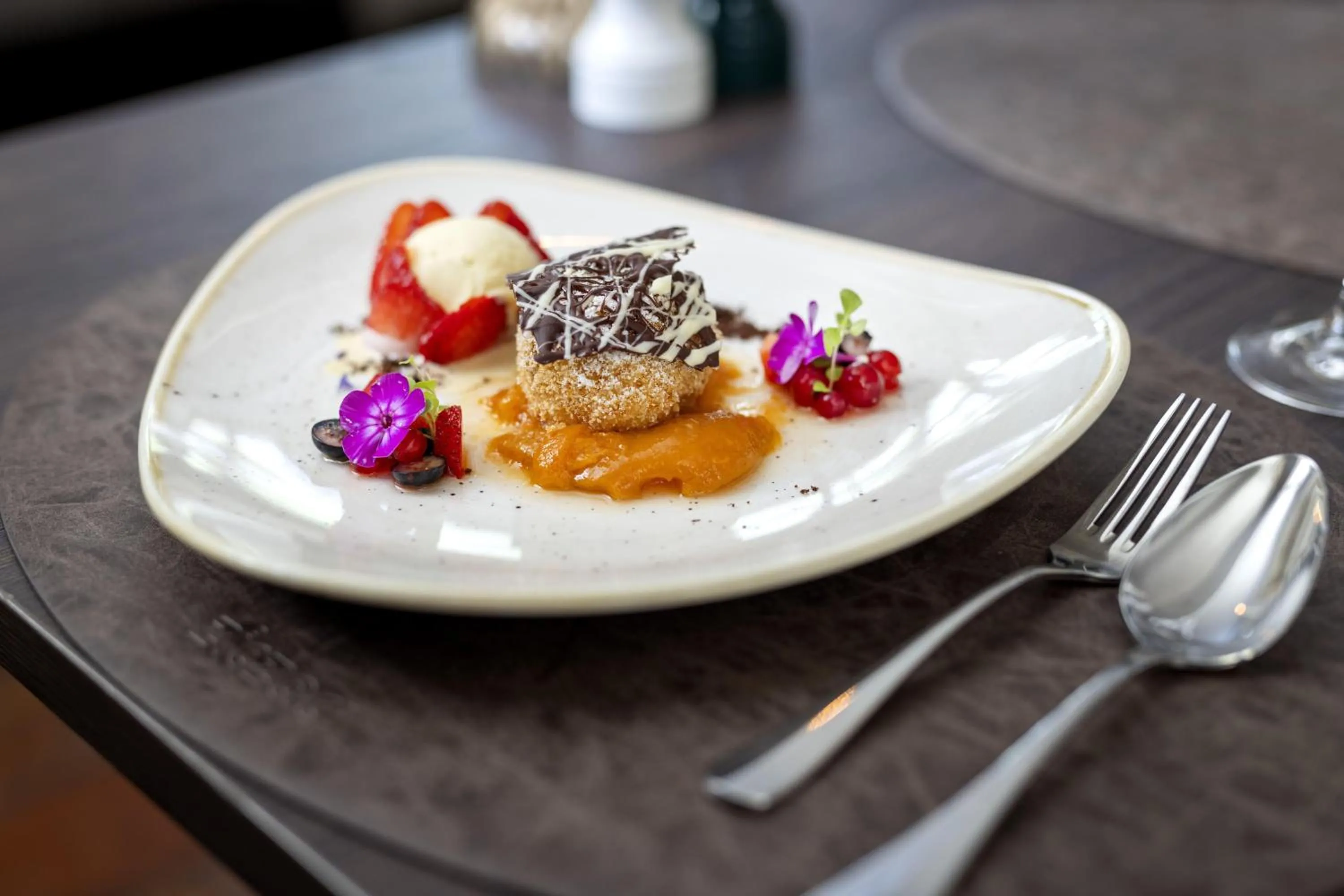 Restaurant/places to eat in ARCOTEL Castellani Salzburg