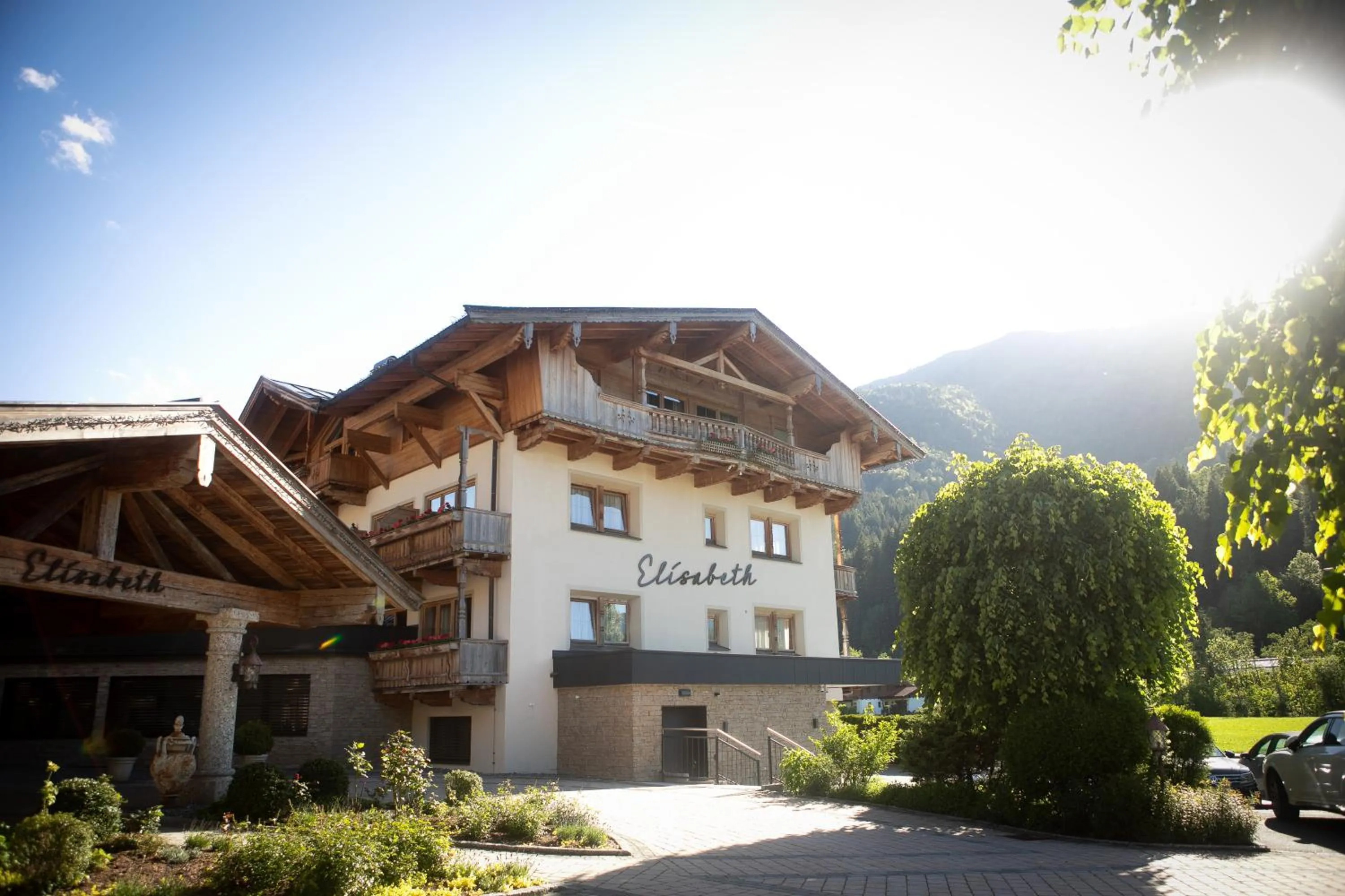 Property building in Hotel Elisabeth, 4 Sterne Superior