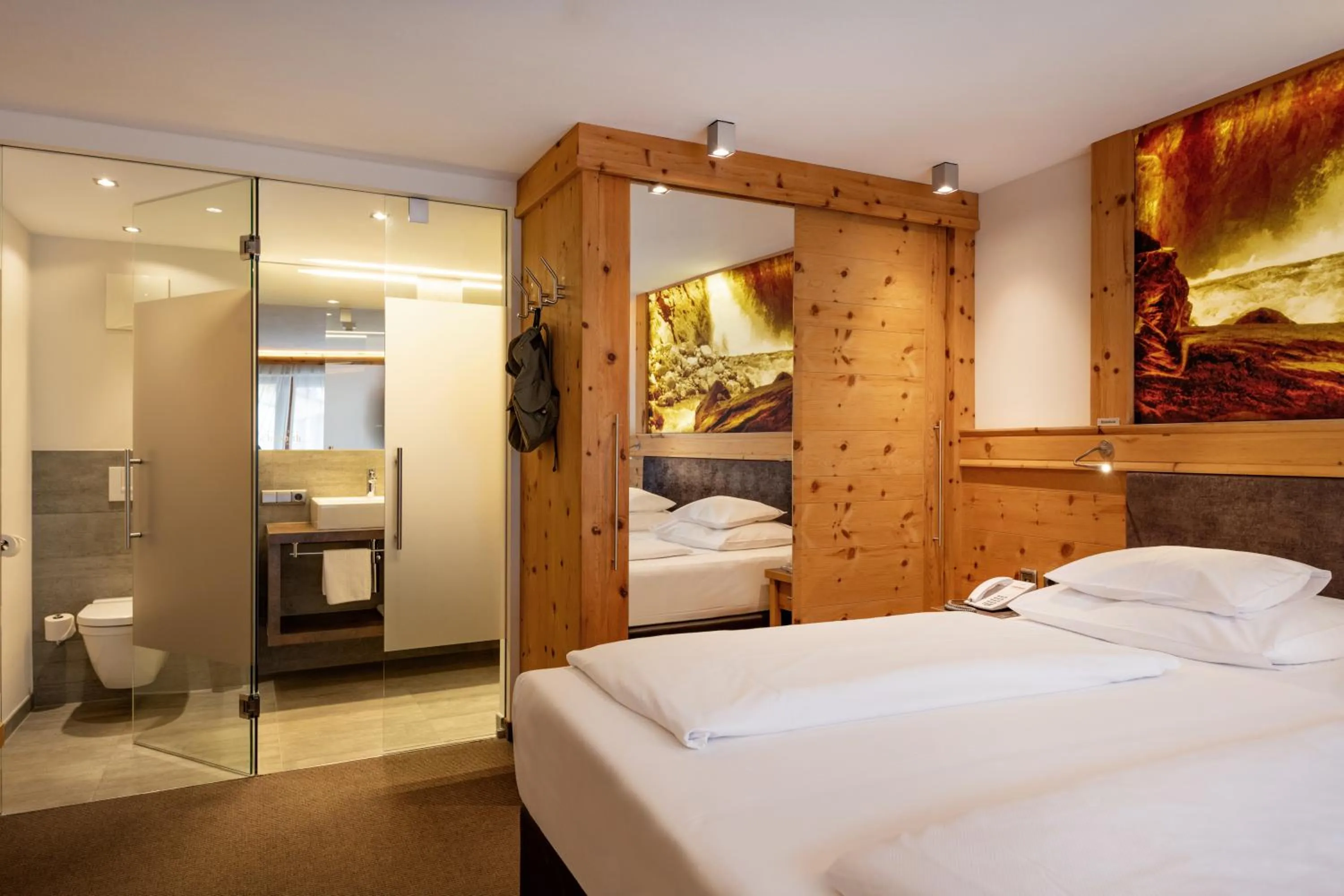 Bed in Hotel Elisabeth, 4 Sterne Superior