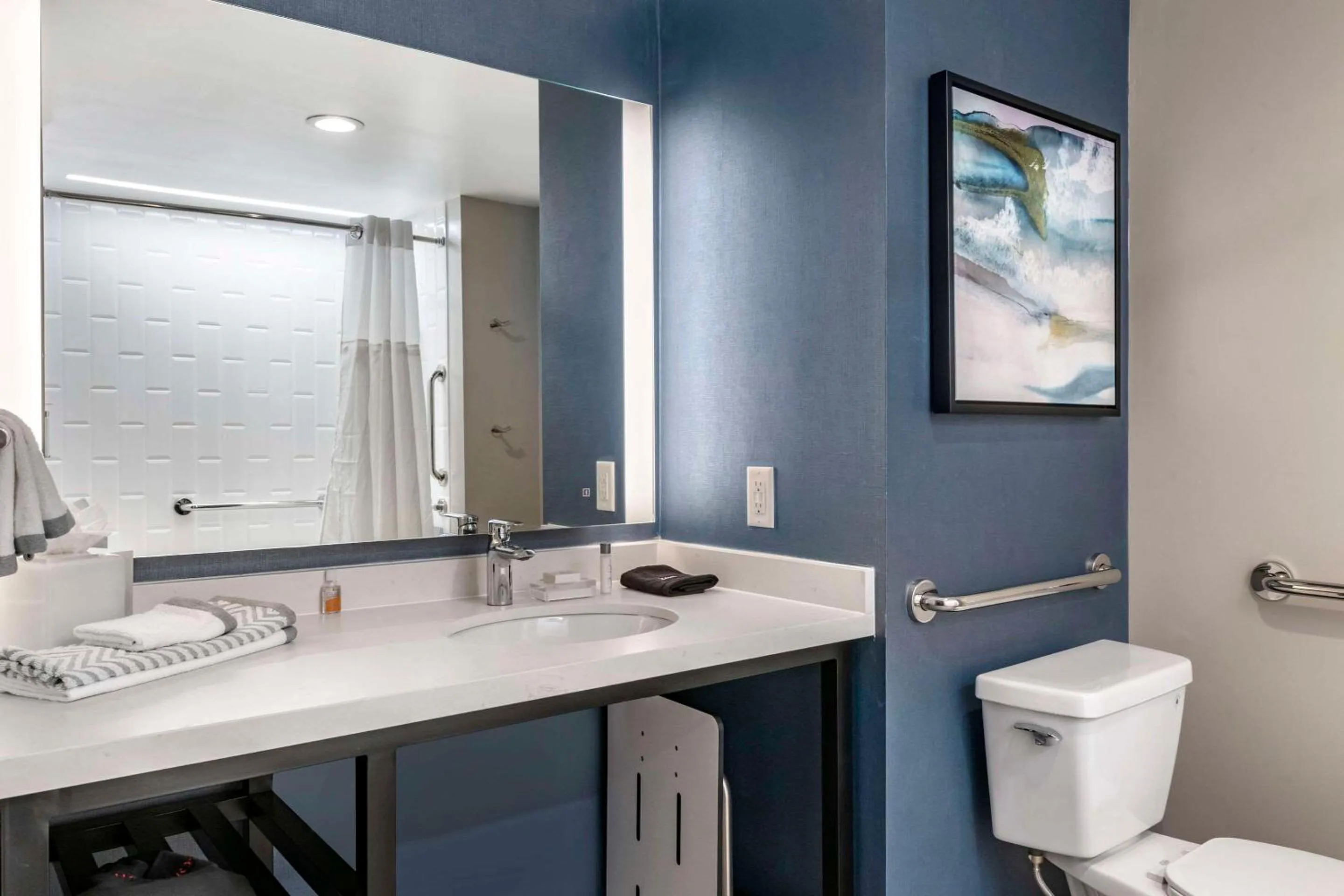 Bathroom in Cambria Hotel Orlando Airport