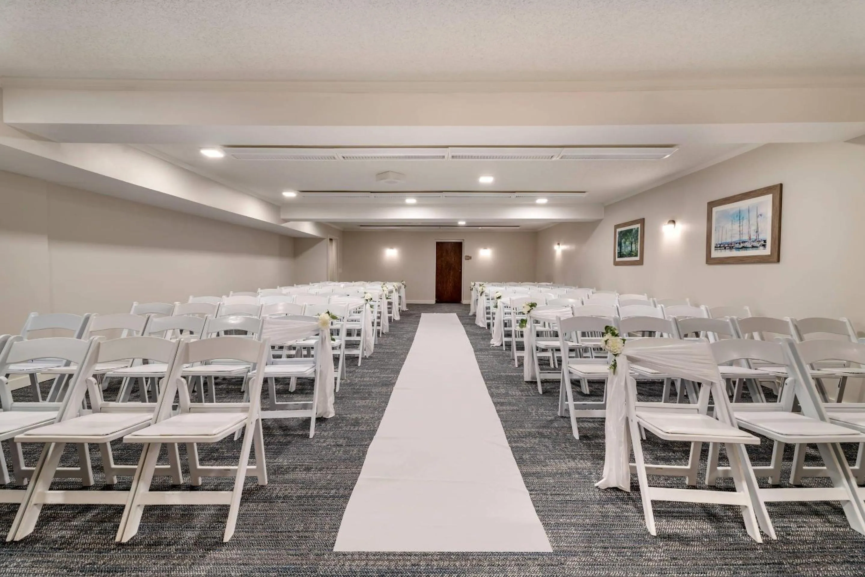 Meeting/conference room in Heidel House Hotel and Conference Center, an Ascend Collection Hotel