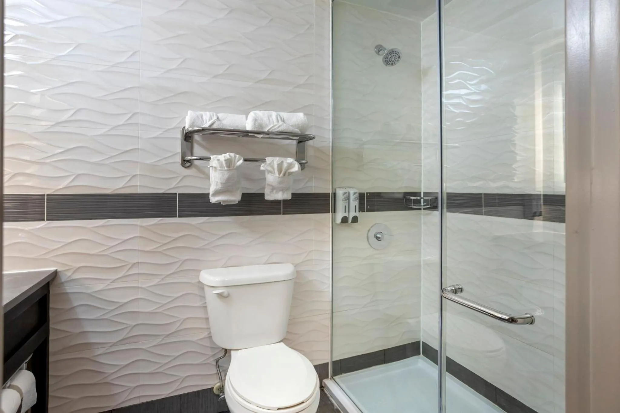 Bathroom in Red Roof PLUS Brooklyn - Flatbush Ave