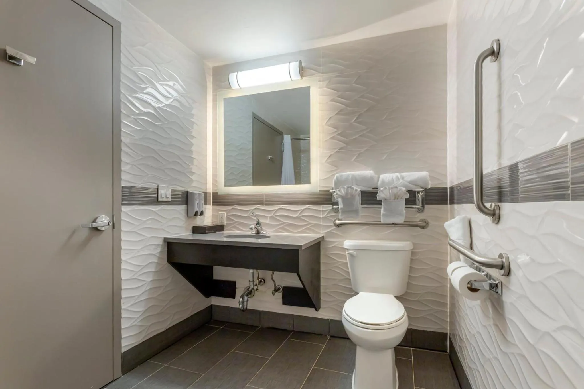 Other in Red Roof PLUS Brooklyn - Flatbush Ave