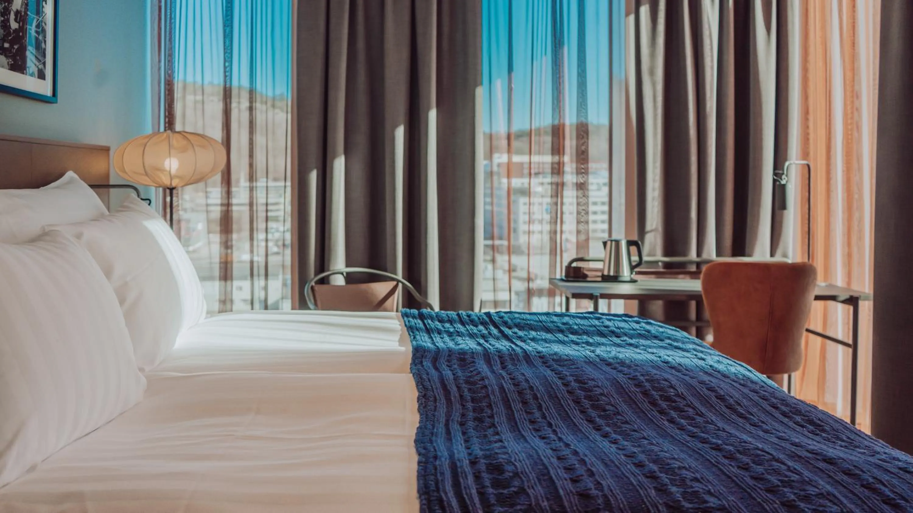 Bedroom, Bed in Quality Hotel The Weaver