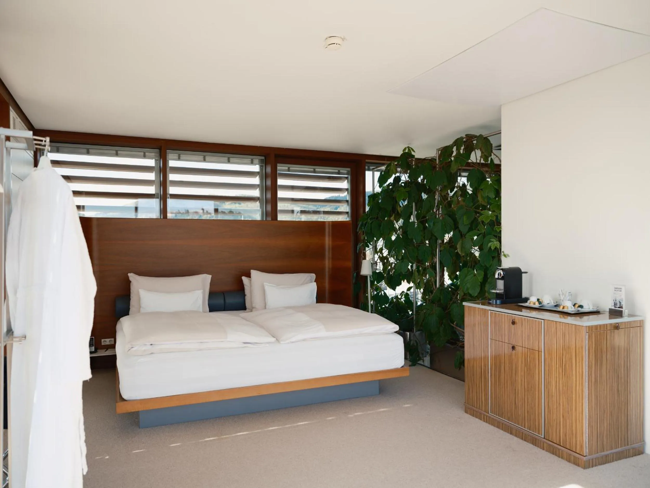 Bed in Hotel Daniel Graz - Smart Lifestyle Near City Centre