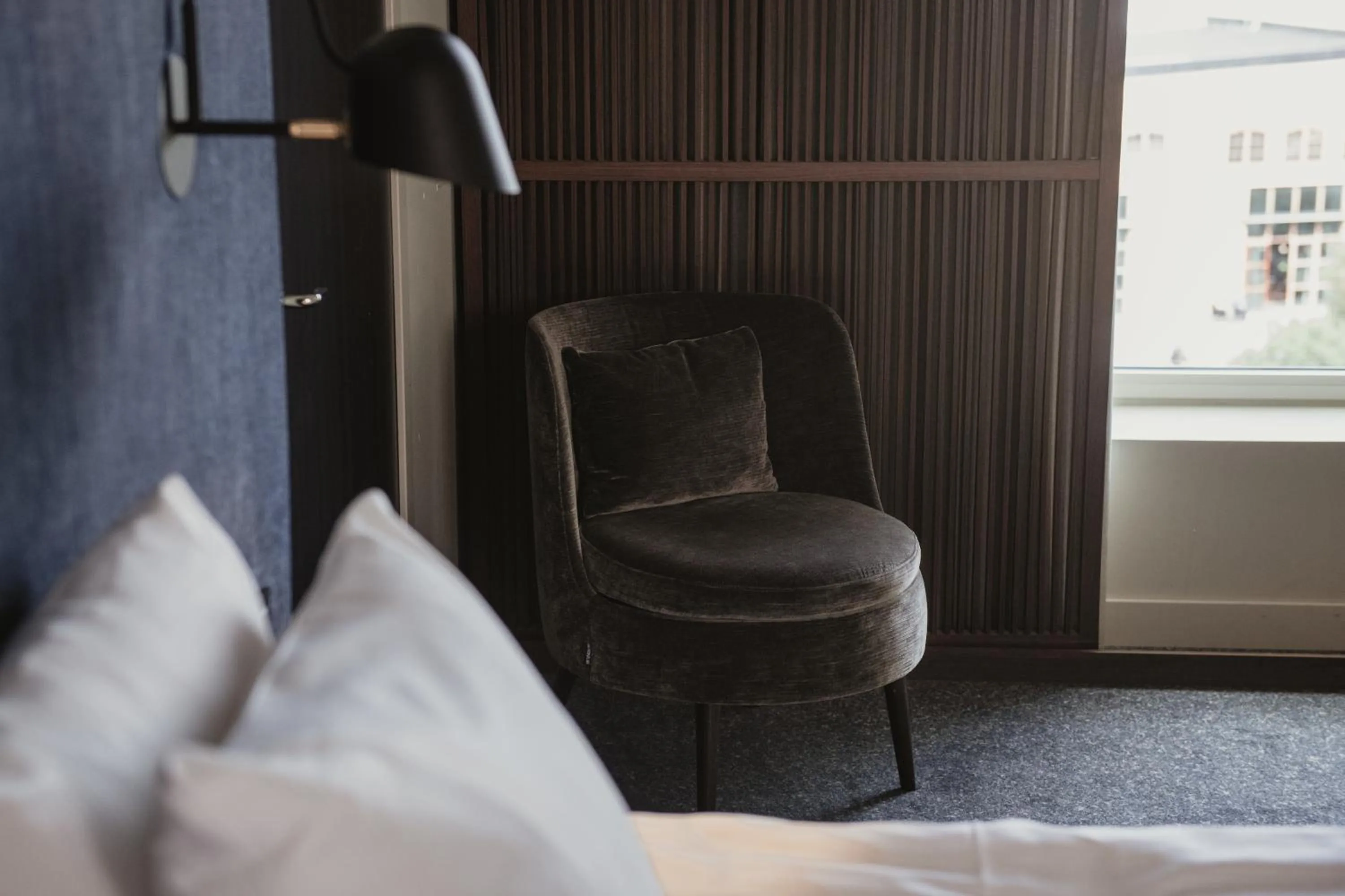 Bed in Home Hotel Tapetfabriken