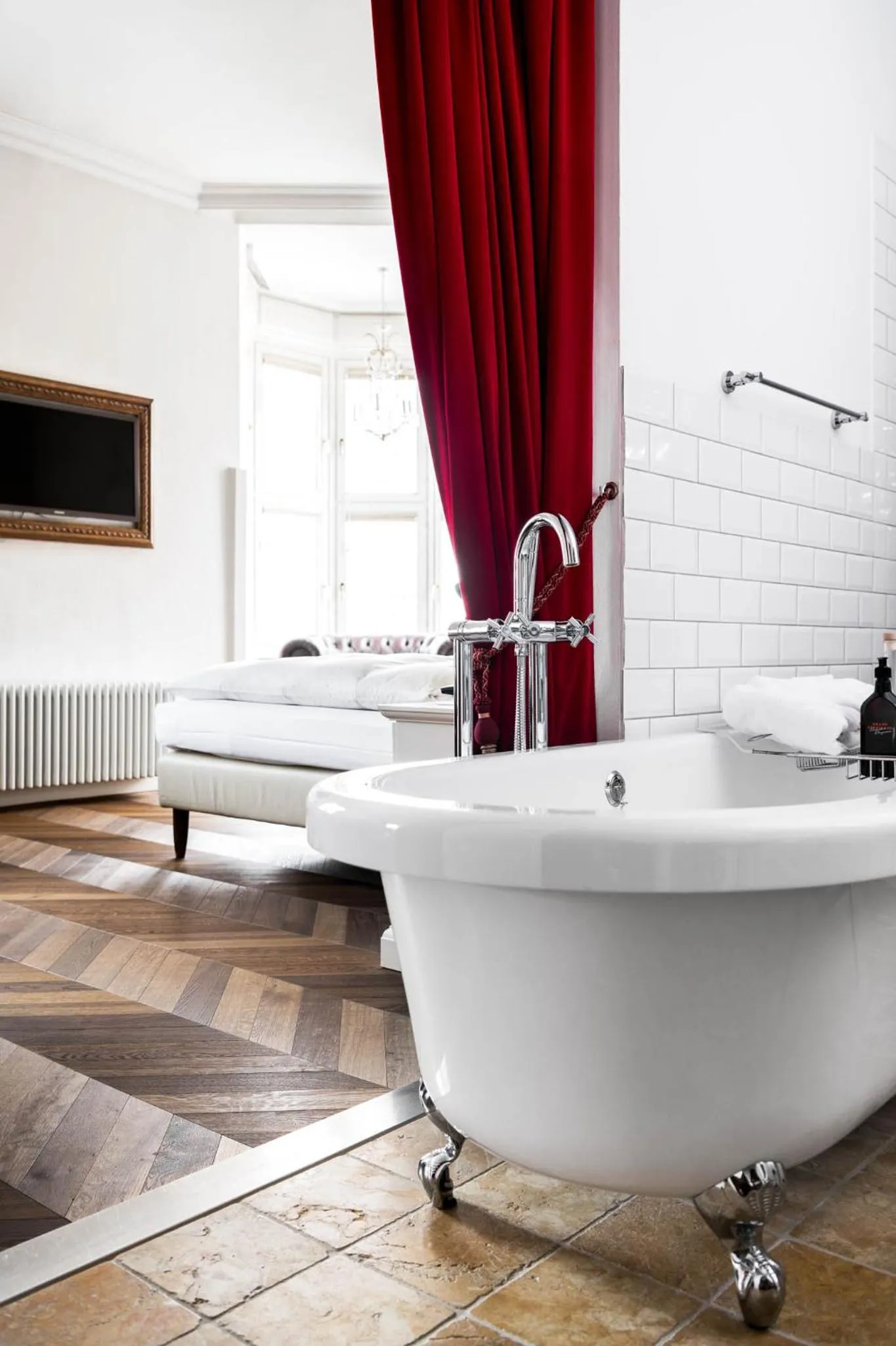 Bathroom in Grand Hôtel Wiesler - Centre of Graz