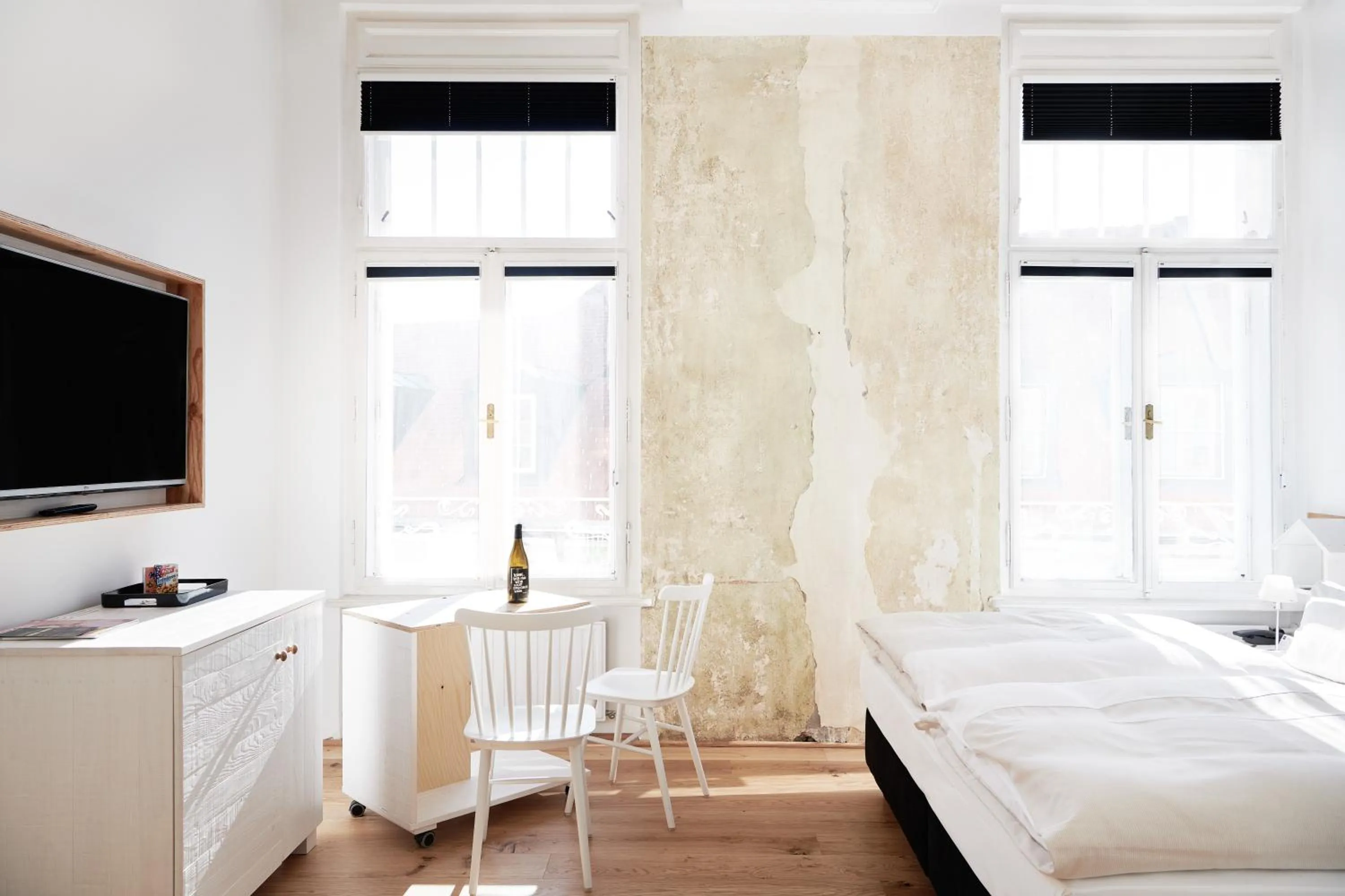 Bed in Grand Hôtel Wiesler - Centre of Graz