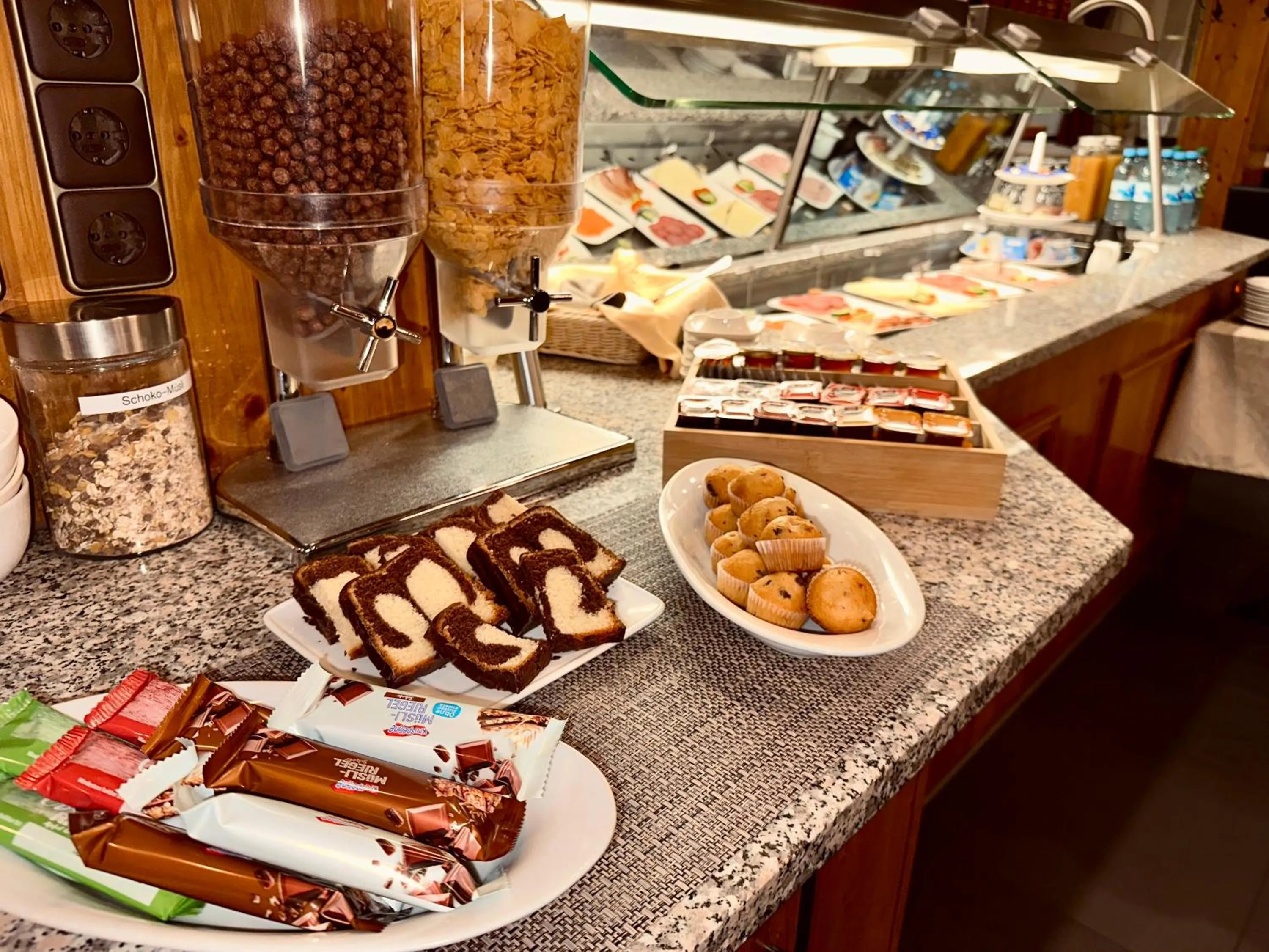 Buffet breakfast in E&D Hotel Rodgau