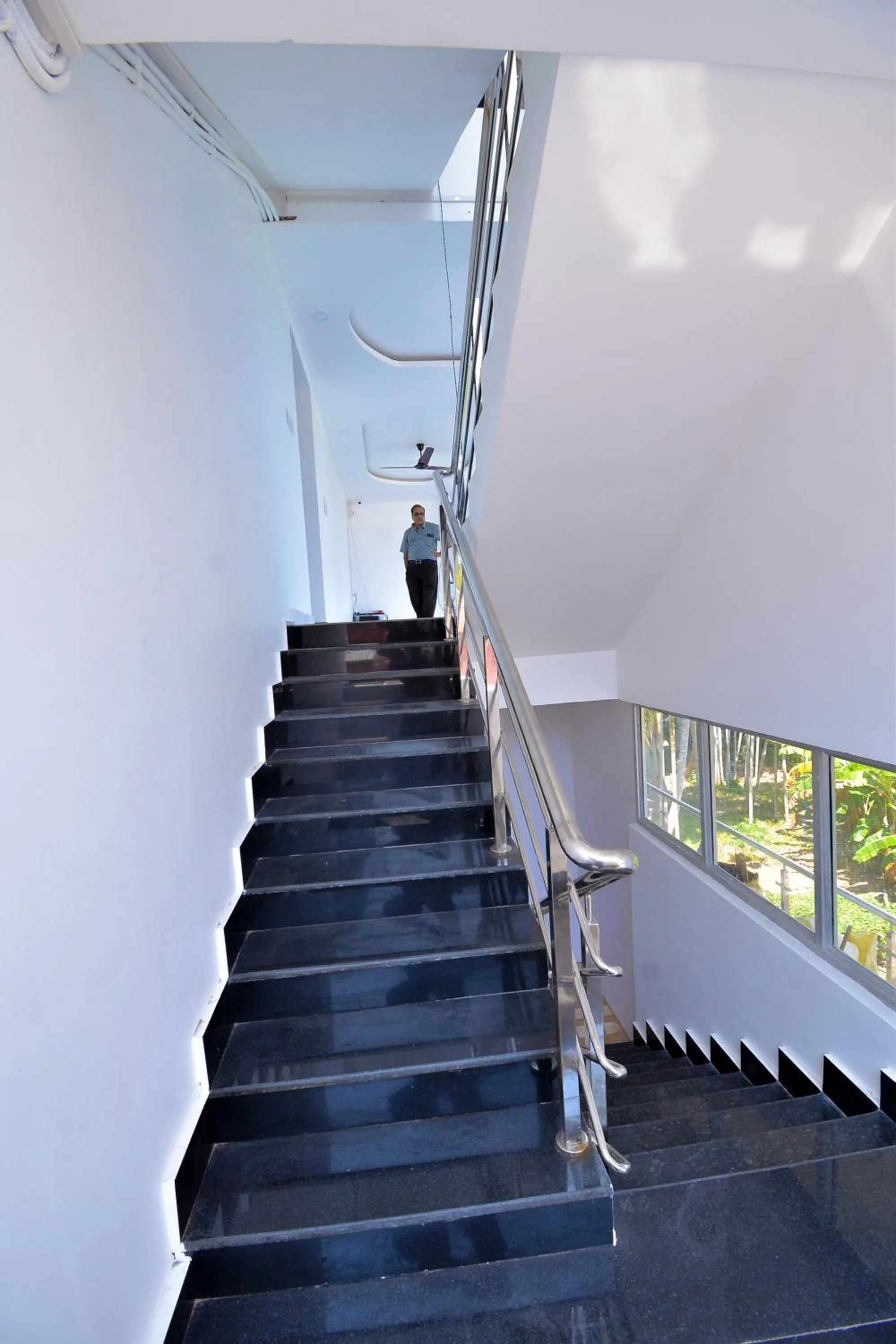 Facade/entrance in HOTEL CORAL INN -HCI