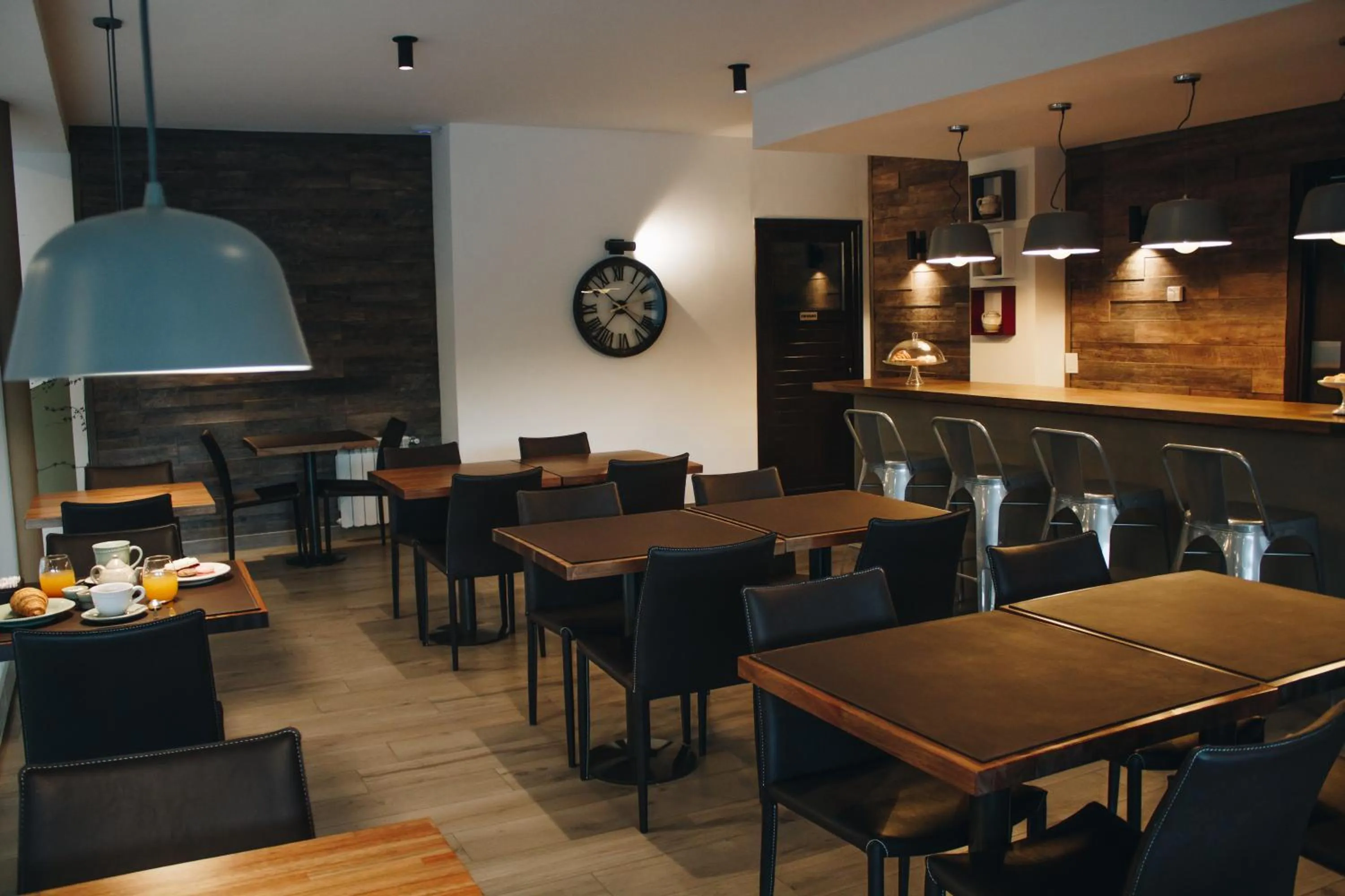 Breakfast in AWKA Apart Hotel