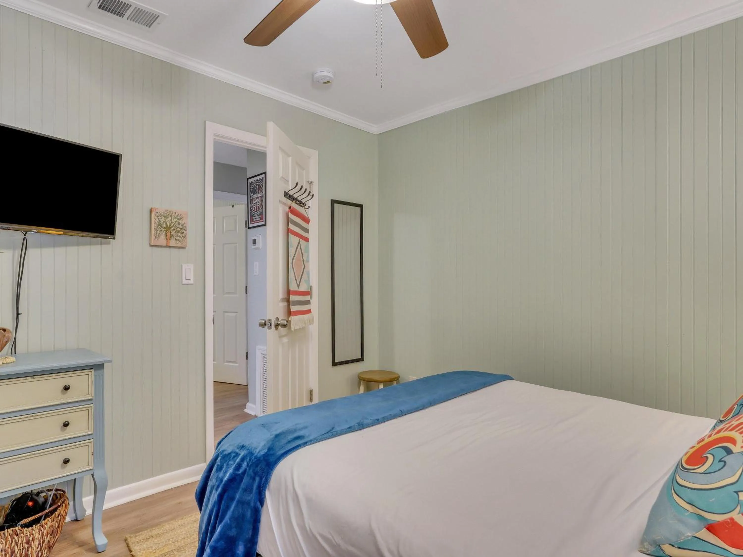Bed in Salt Palms Cottage