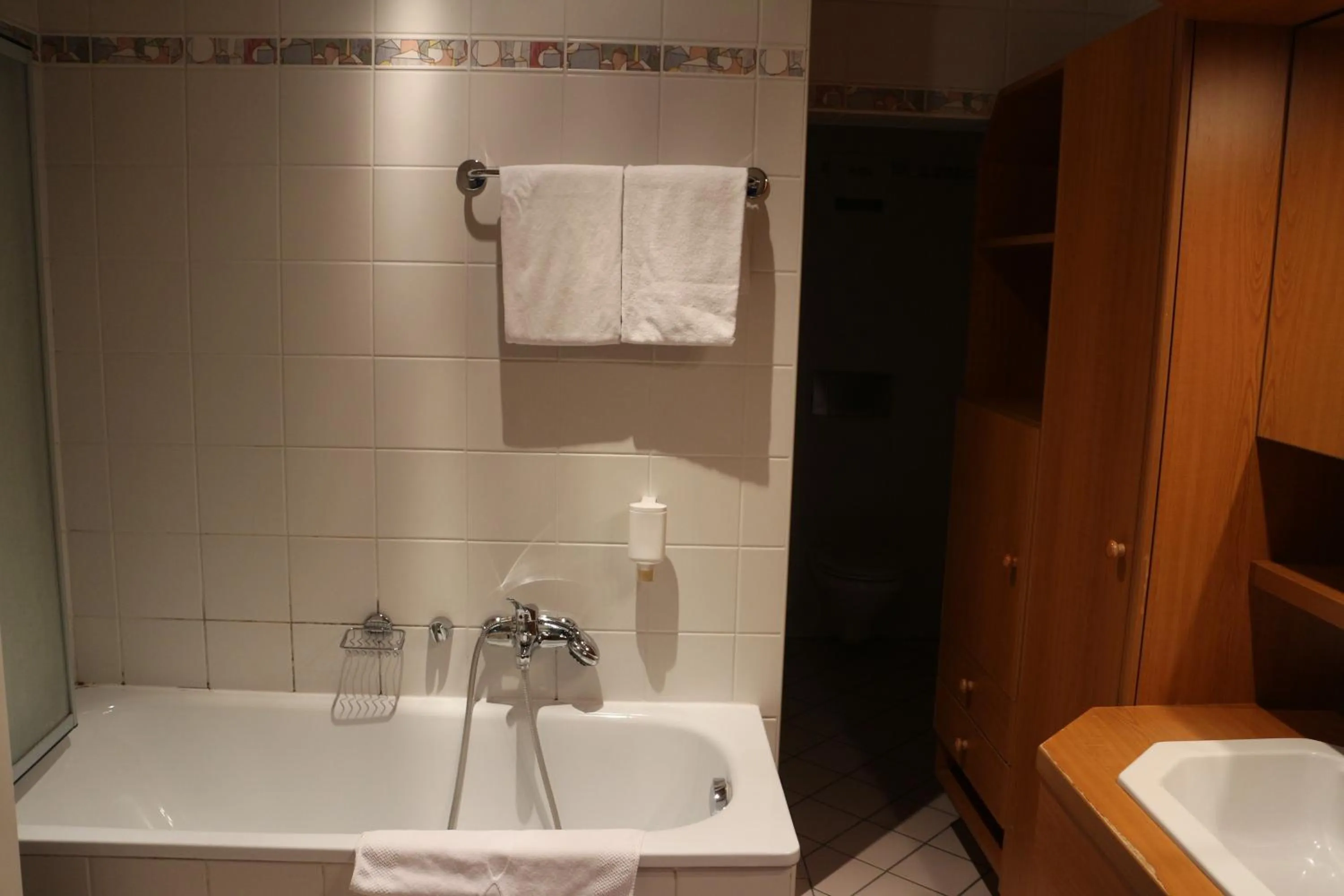 Bathroom in Suite Hotel 200m zum Prater